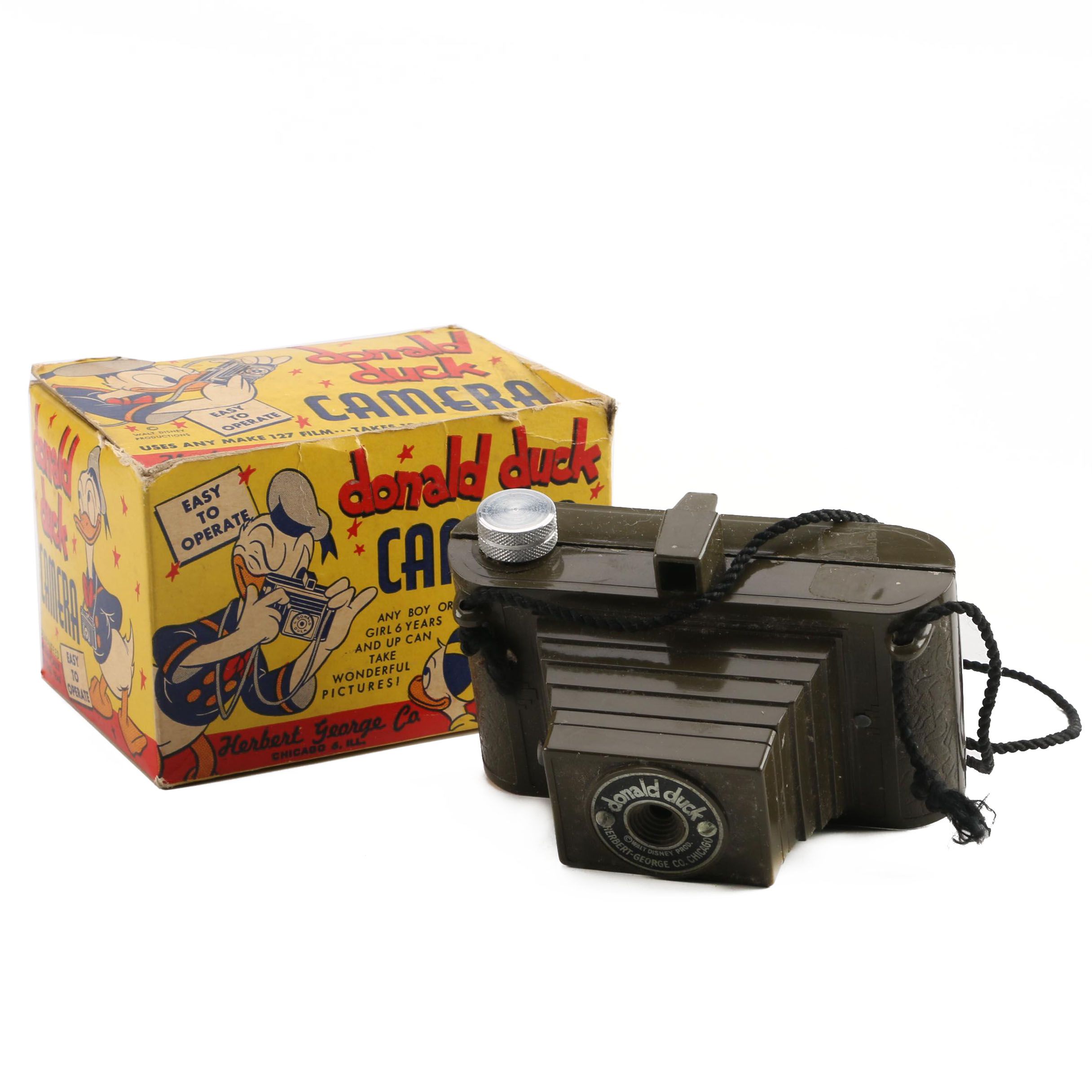 Vintage Donald Duck Camera In Original Box