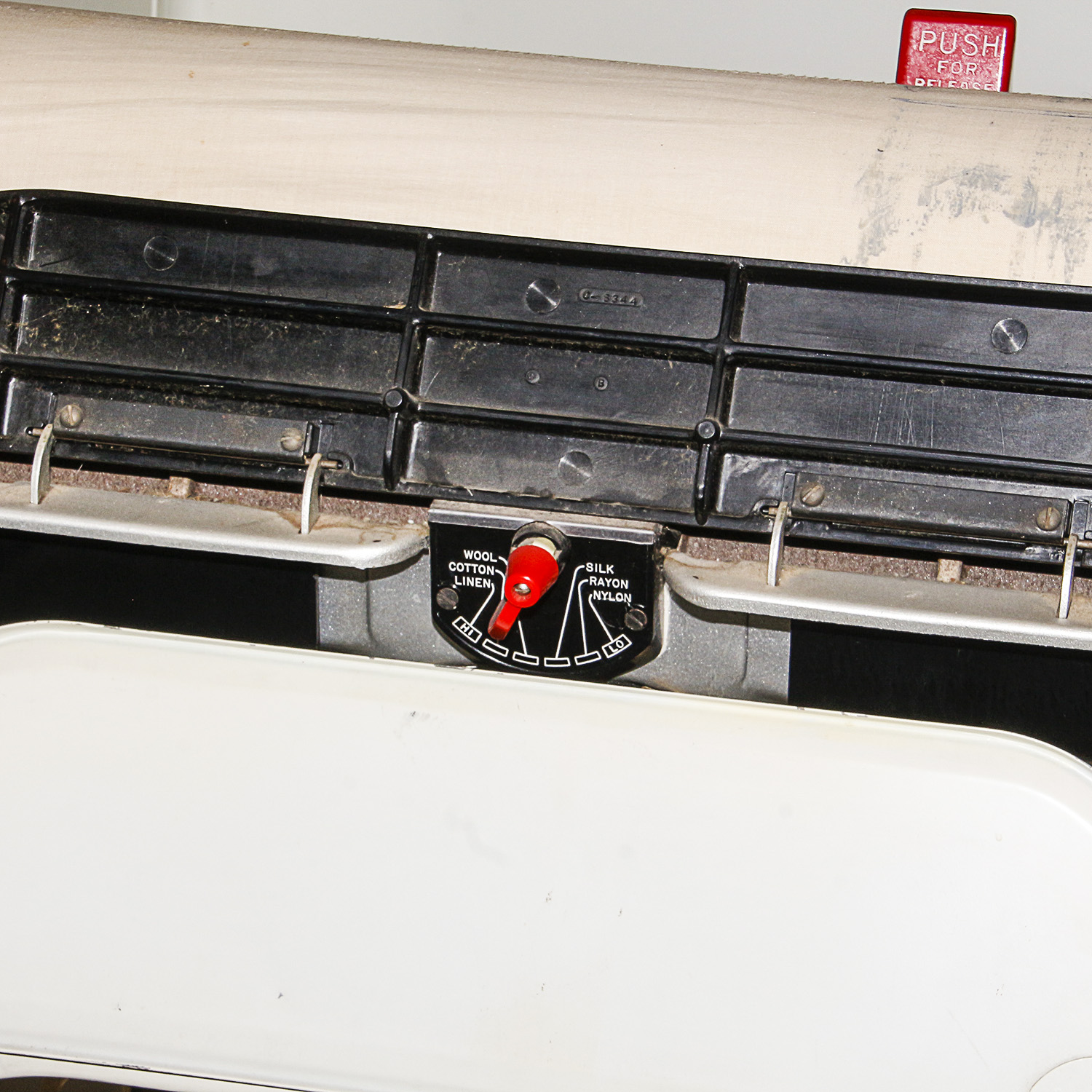 Vintage Ironrite Mangle Ironer