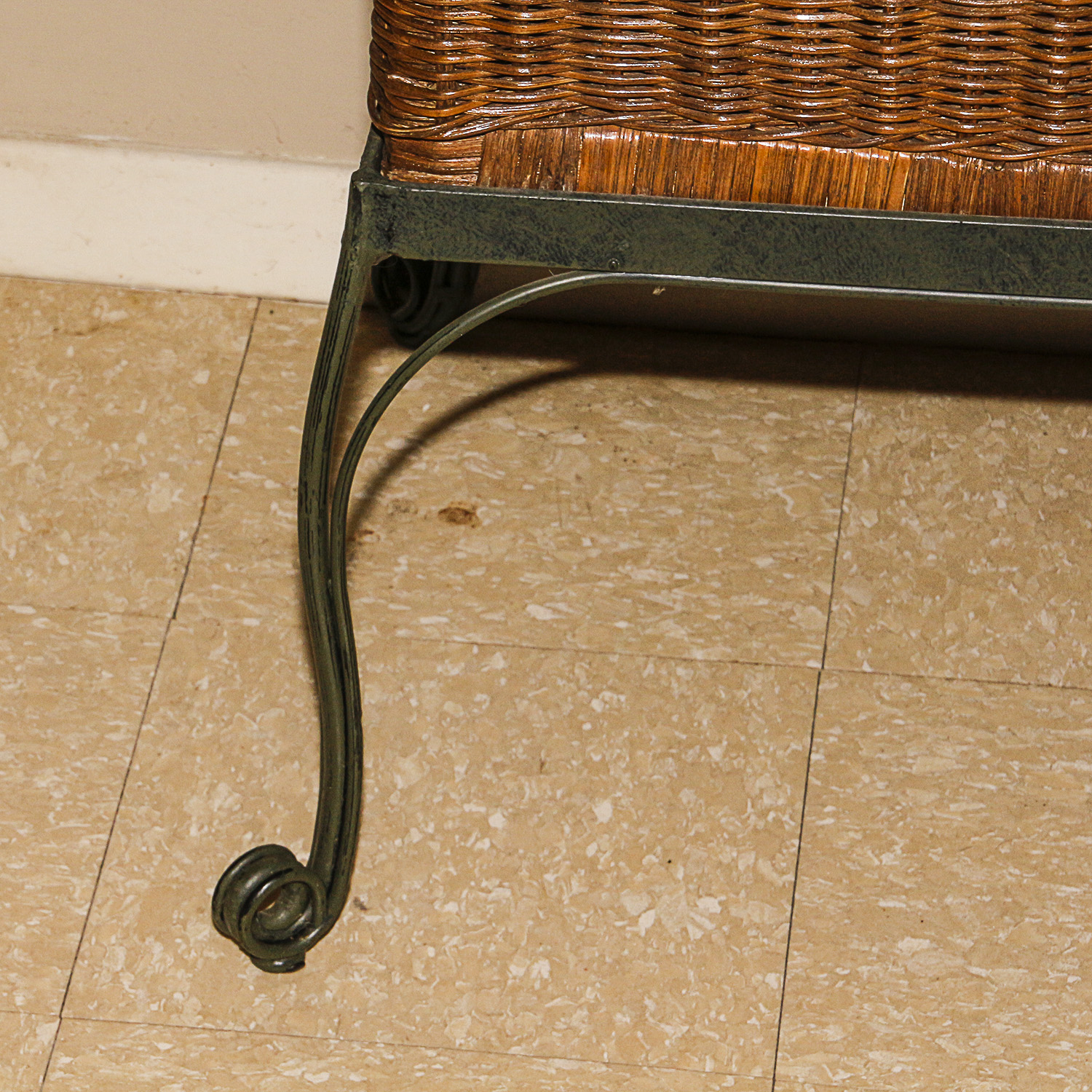 Woven Wicker Trunk with Metal Base