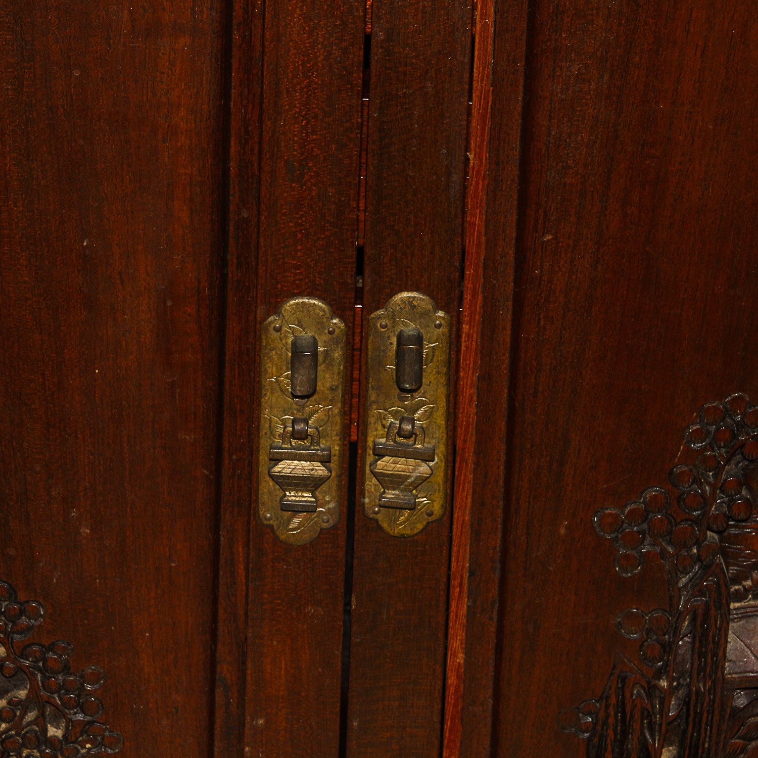 Brass-Tone Metal Coat Rack