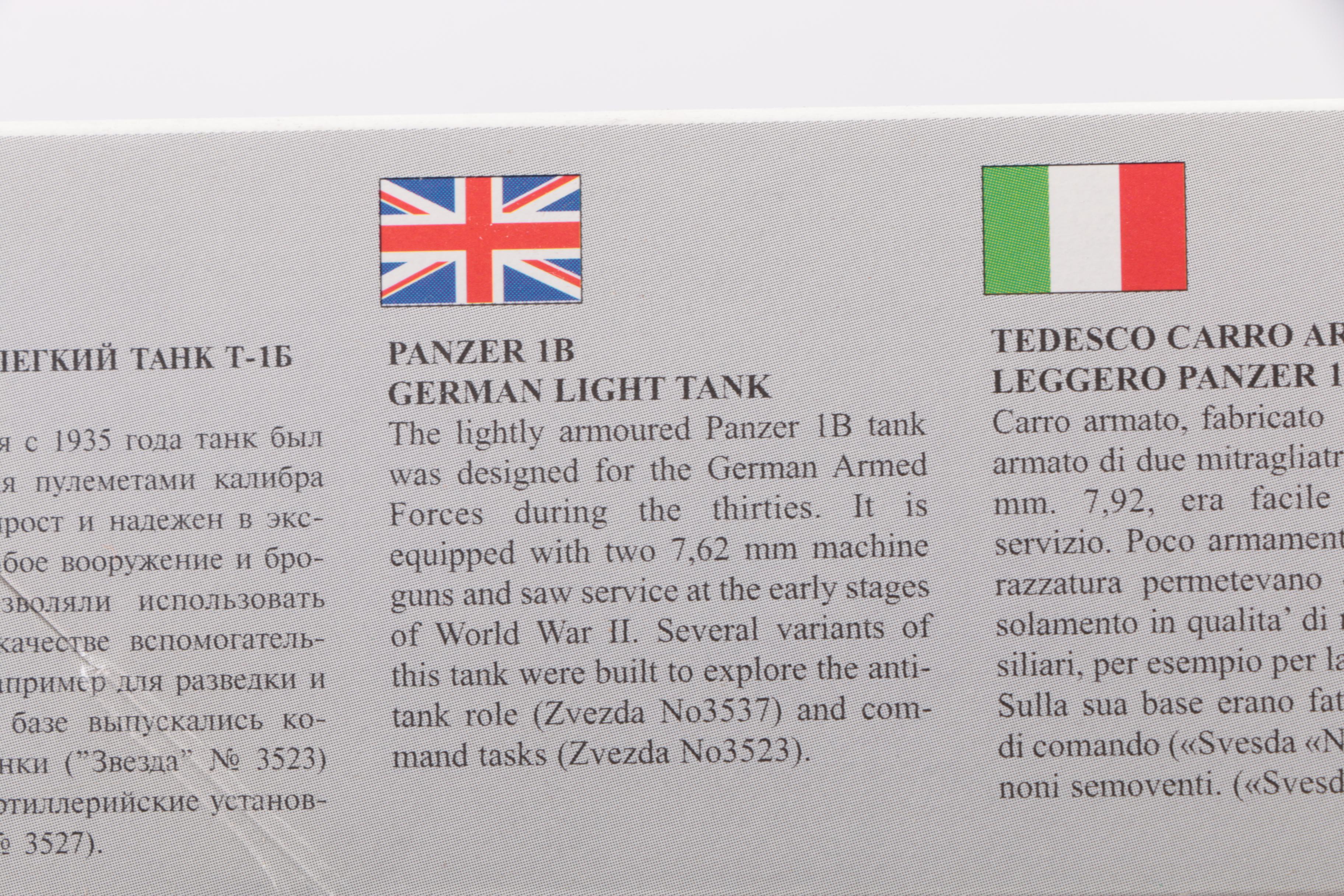 Zvezda 1/35 Scale Military Model Kits