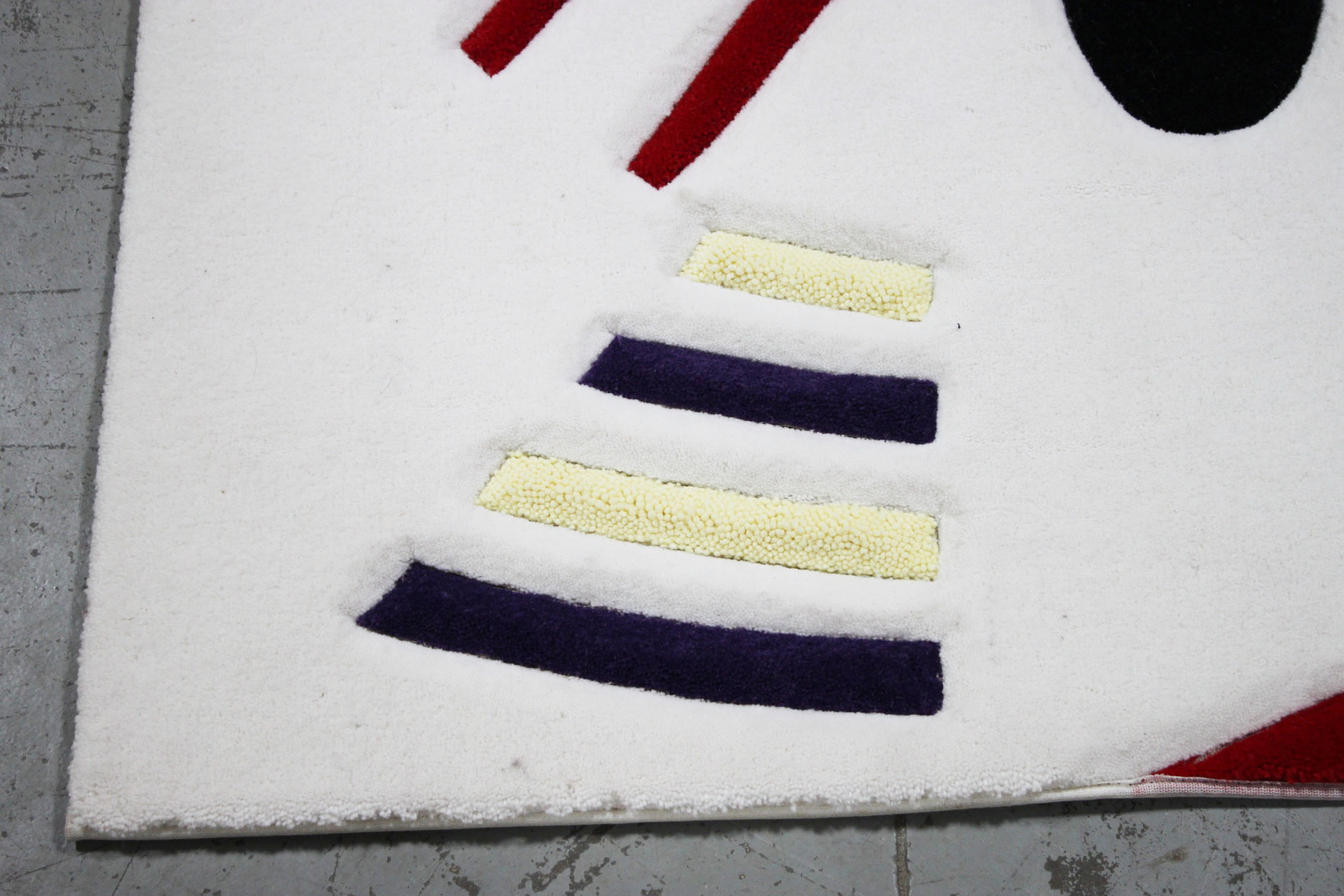 Memphis Group Style Tufted and Carved Graphic Wool Accent Rug