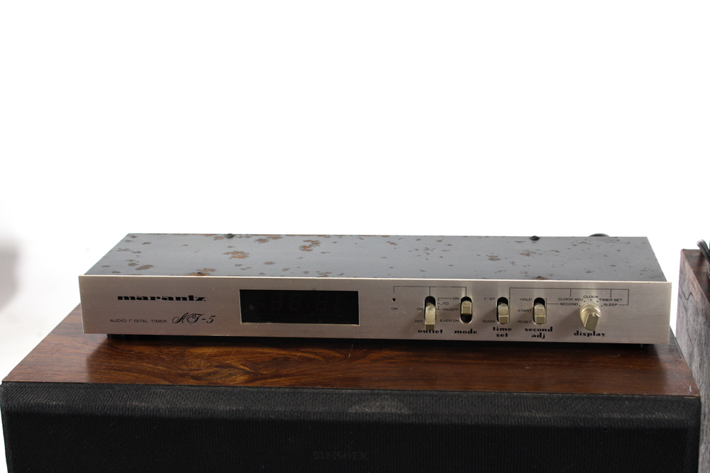 Vintage Marantz Stereo with Fischer DC15 Floor Speakers