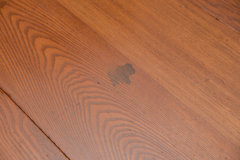 Vintage Dining Table with Windsor Style Chairs