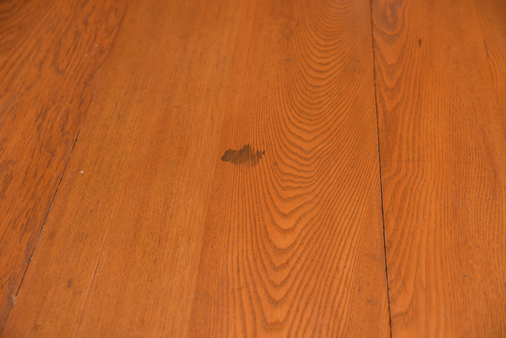 Vintage Dining Table with Windsor Style Chairs