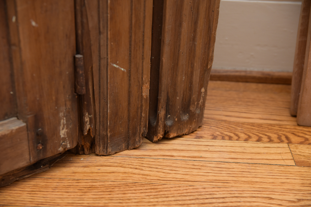 Early Federal Butternut Barrel-Back Cupboard