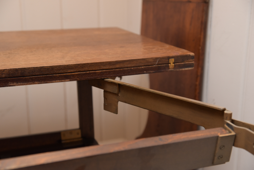Vintage Oak Expanding Dining Table