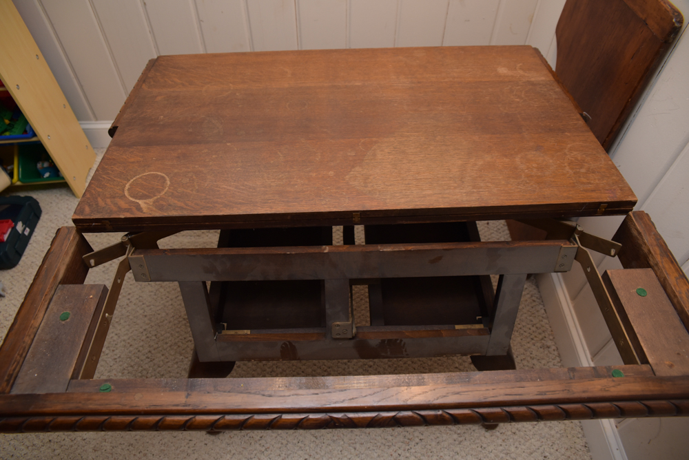 Vintage Oak Expanding Dining Table