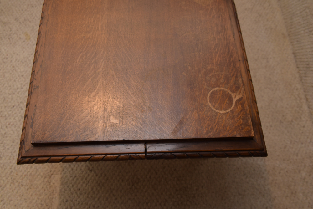 Vintage Oak Expanding Dining Table