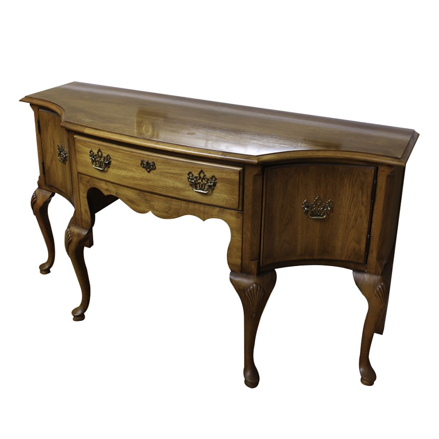 Thomasville Pecan Queen Anne Style Sideboard