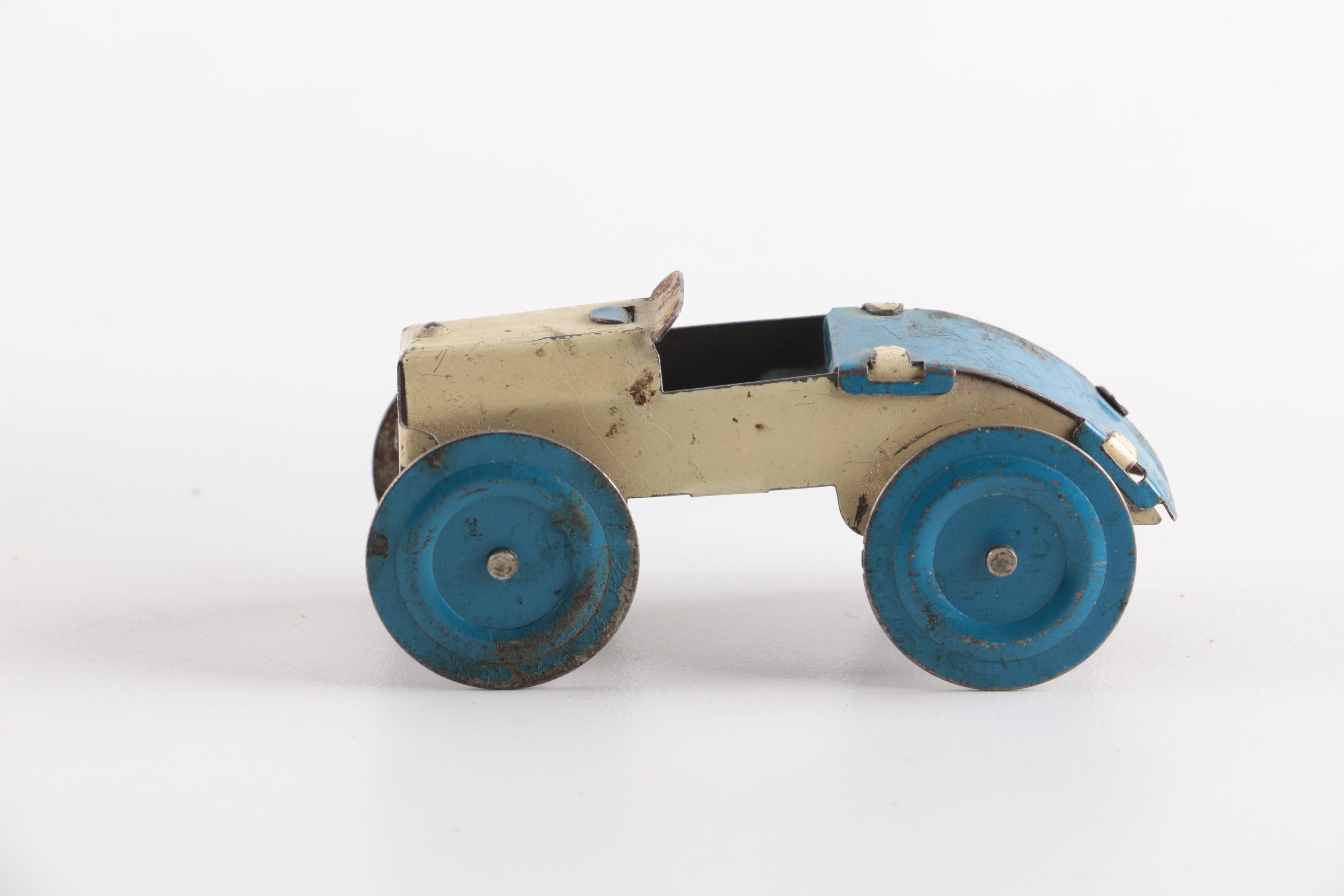 Vintage Tin Litho Toys Including Linemar Jalopy