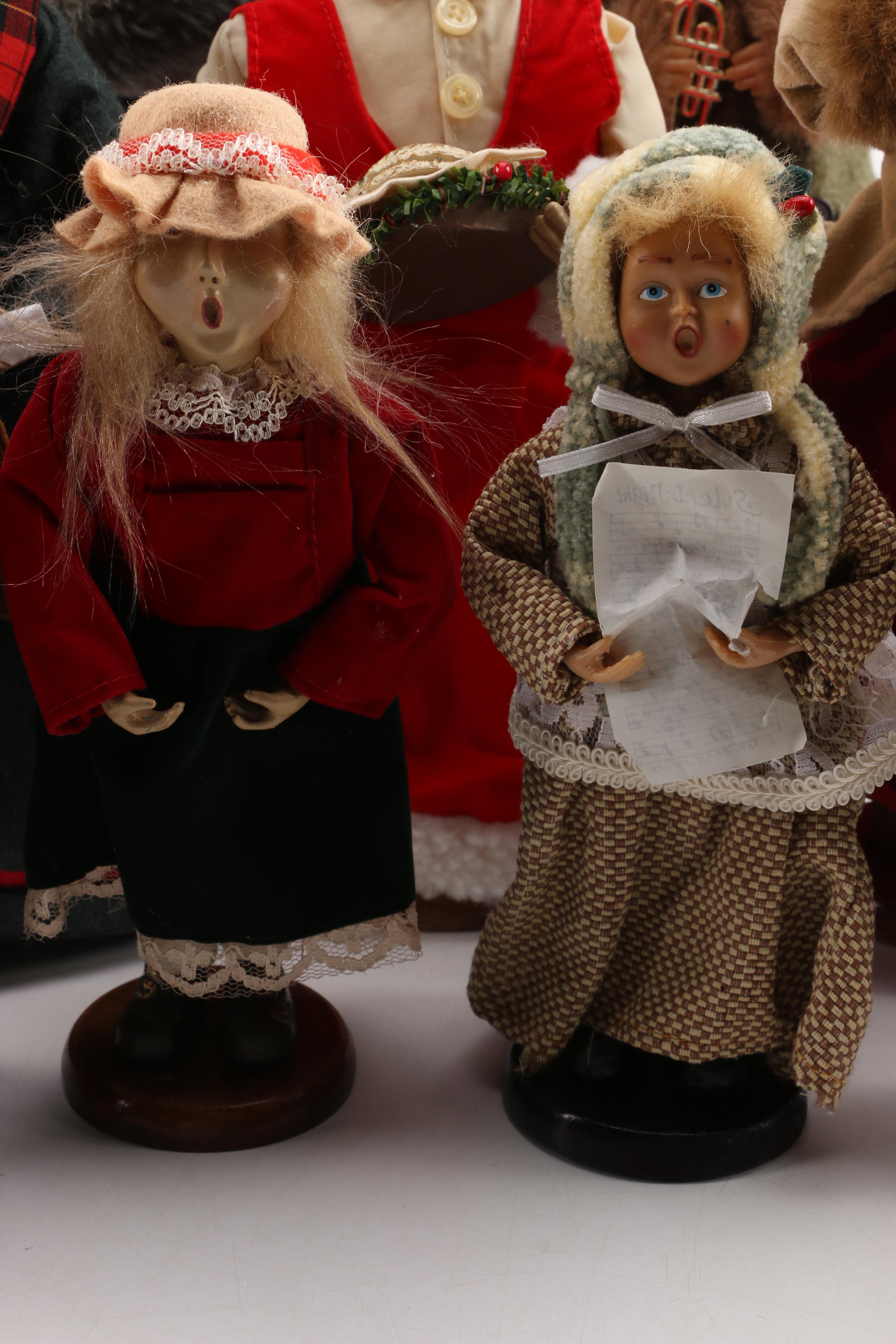 Victorian Carolers Figurines