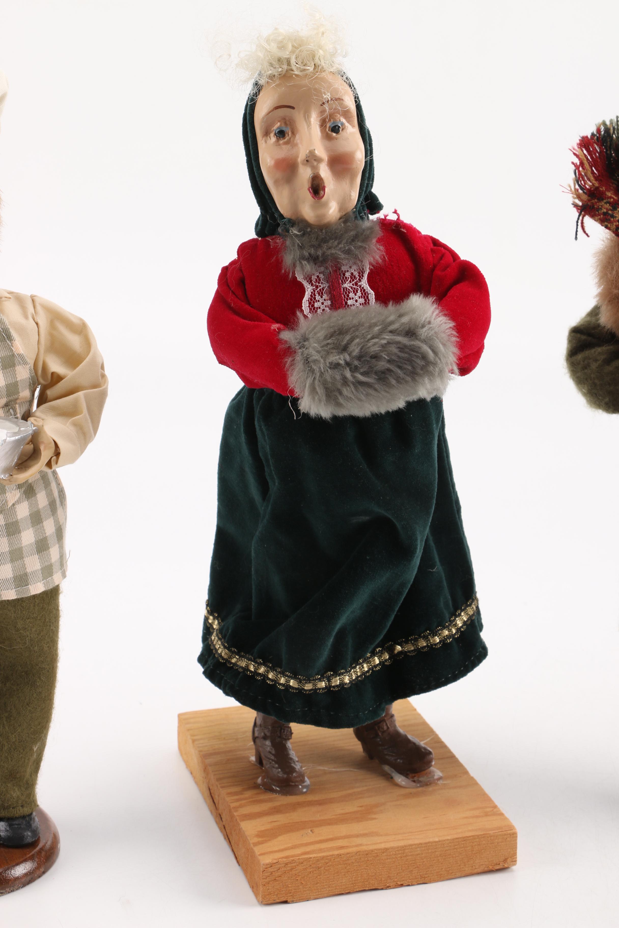 Victorian Carolers Figurines