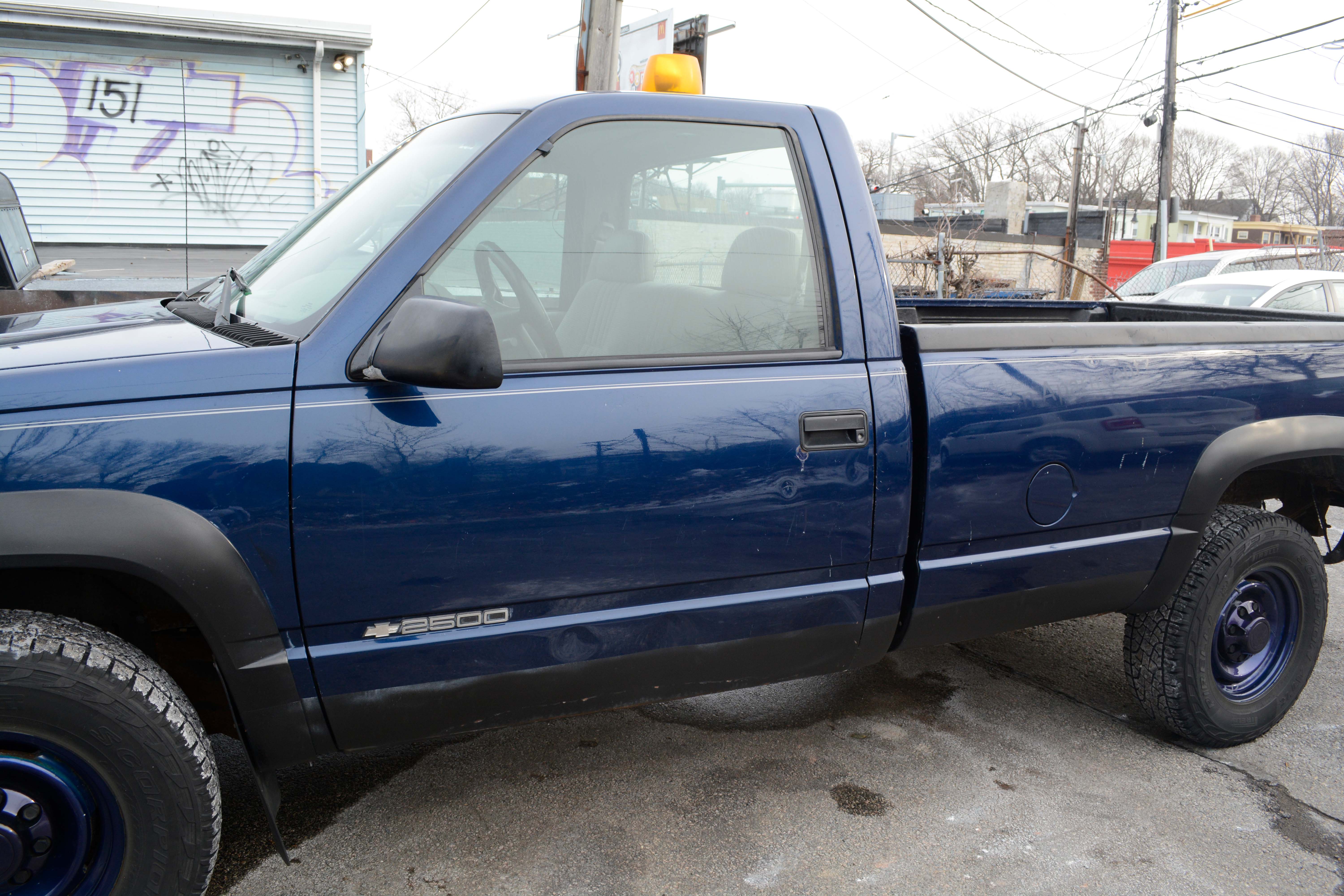 2000 Chevrolet Silverado 2500 4x4 with Fisher Plow