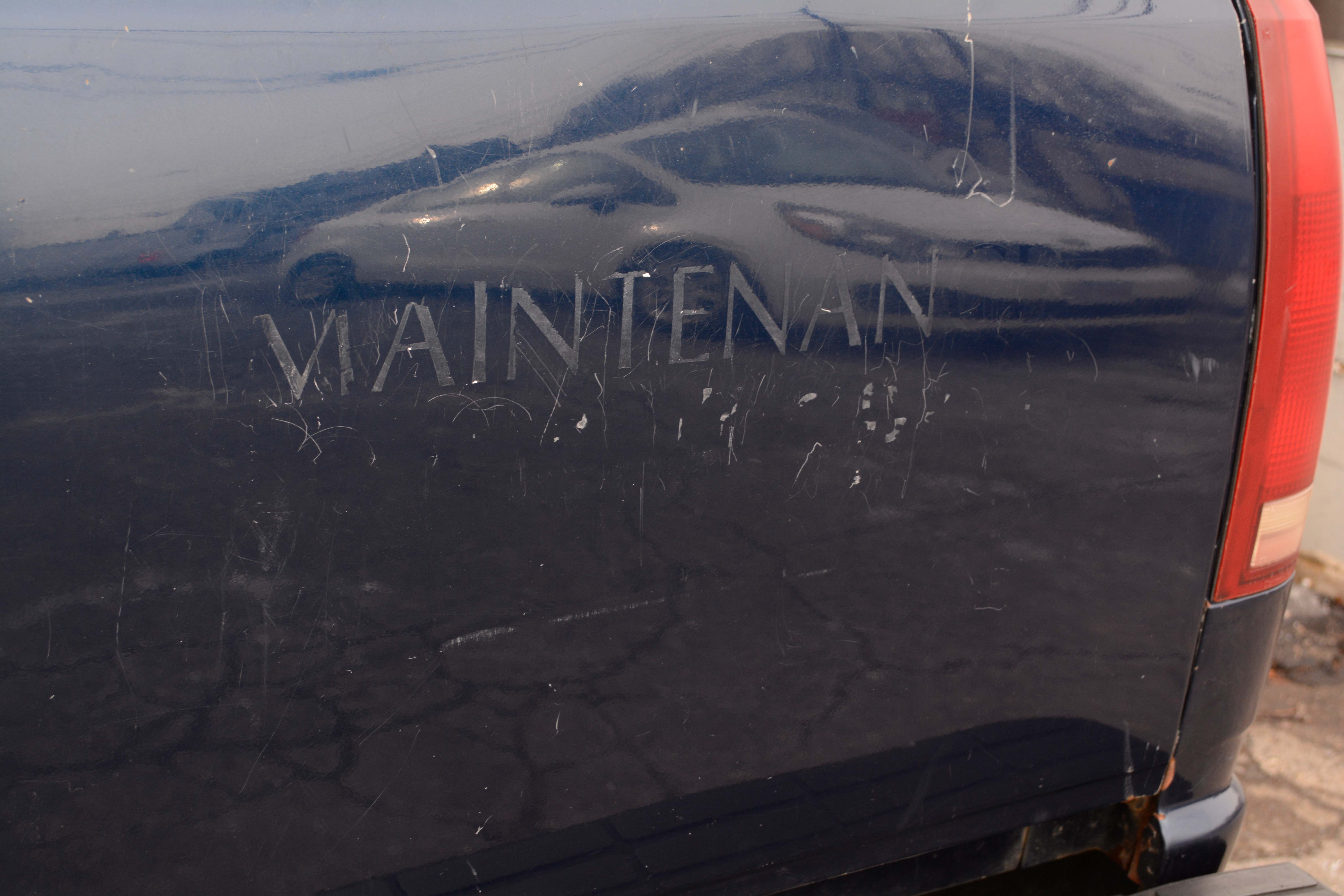 2000 Chevrolet Silverado 2500 4x4 with Fisher Plow