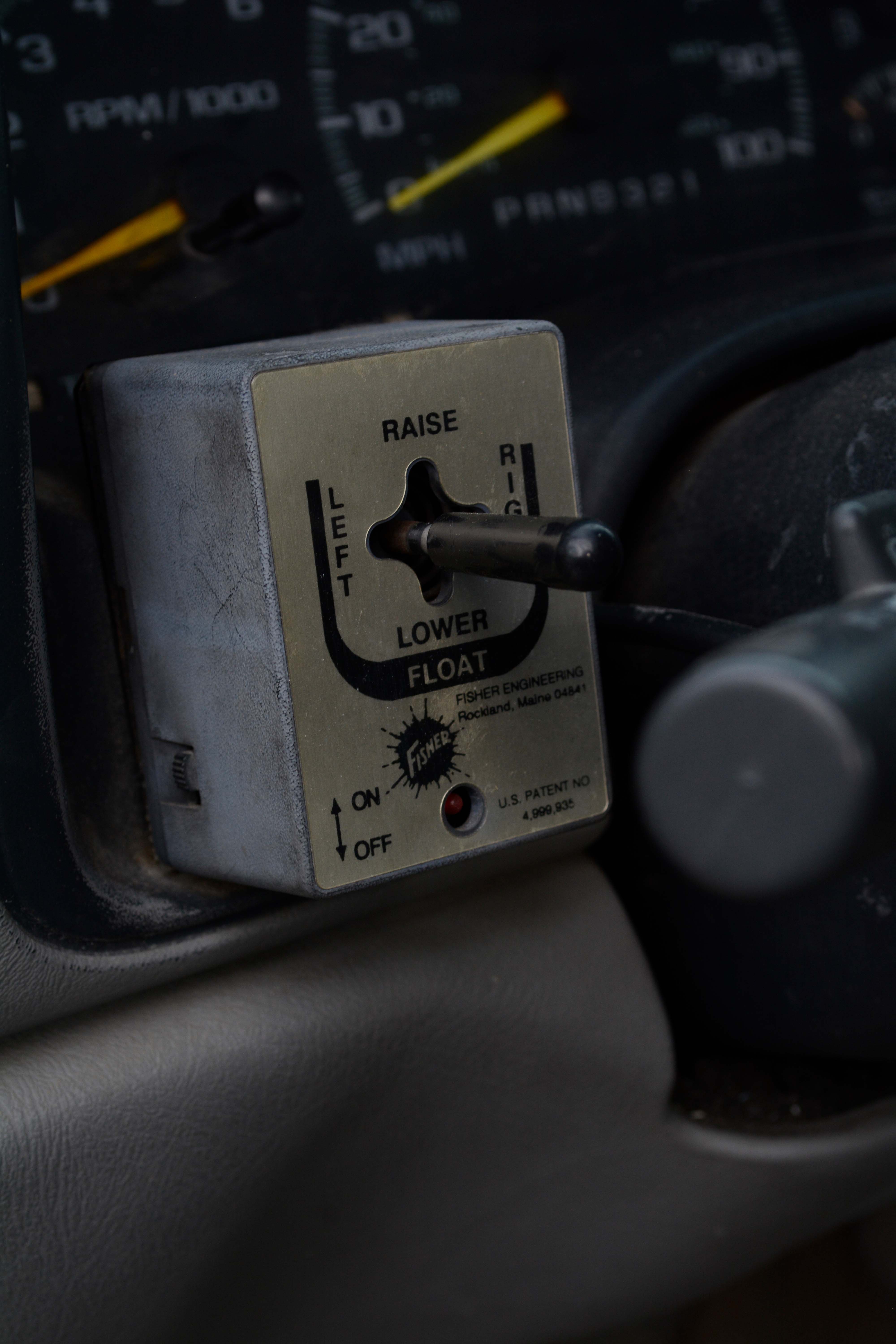 2000 Chevrolet Silverado 2500 4x4 with Fisher Plow