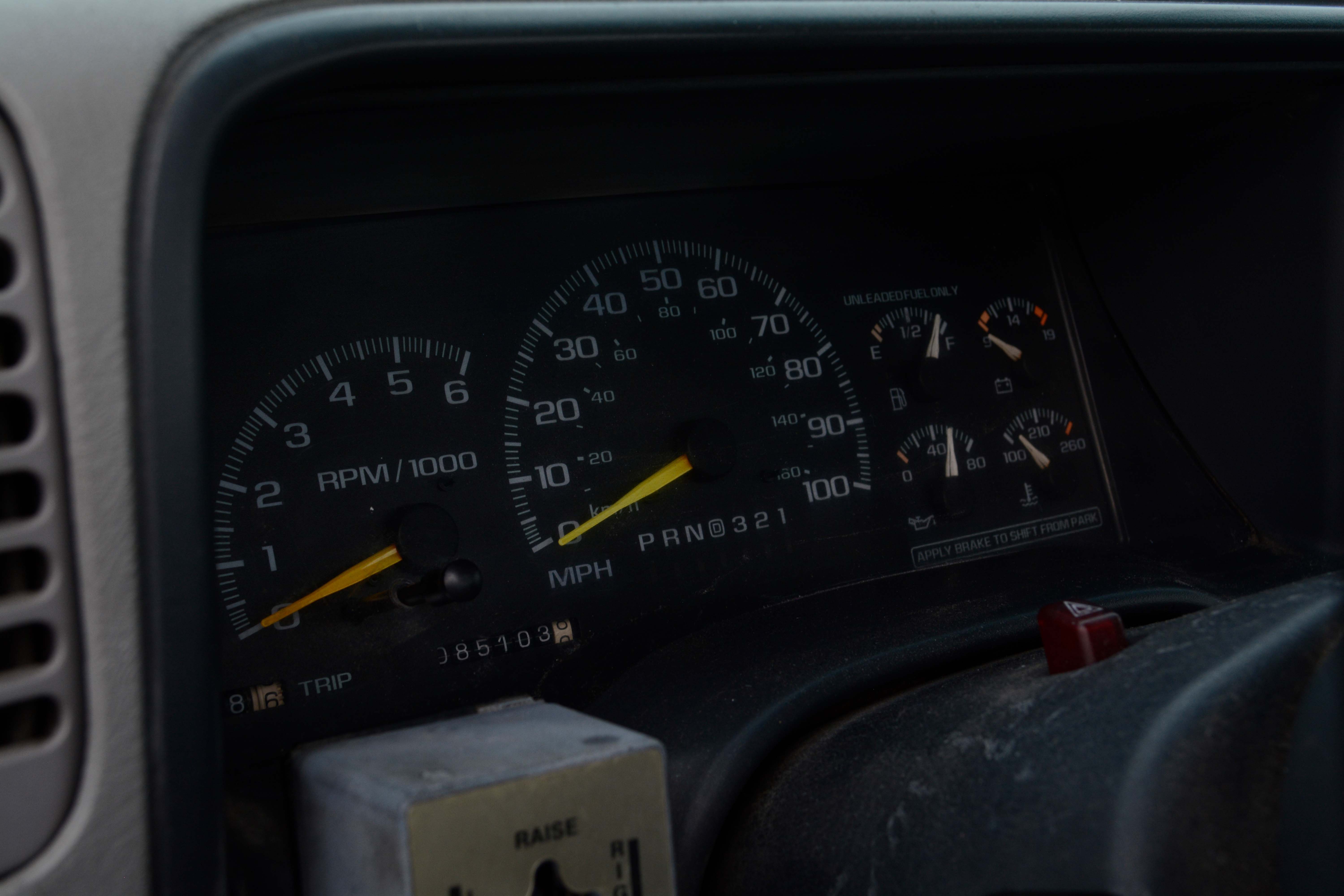 2000 Chevrolet Silverado 2500 4x4 with Fisher Plow