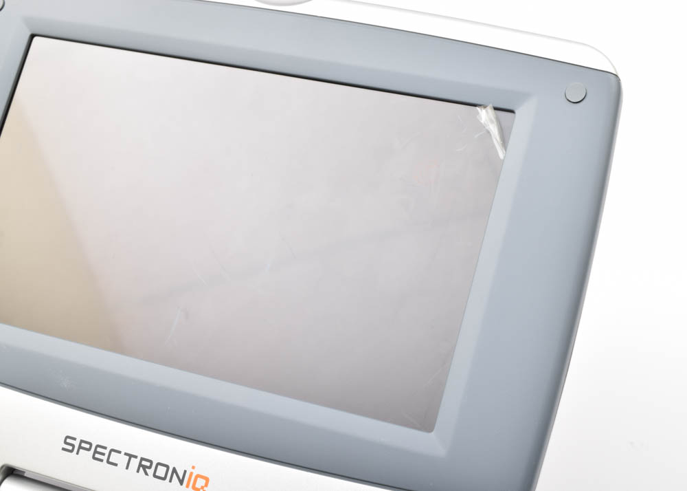 Spectroniq PDV-700 Portable DVD Player