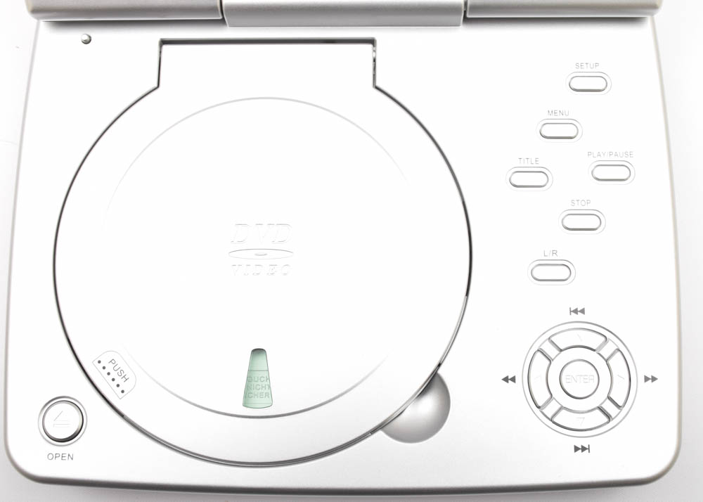 Spectroniq PDV-700 Portable DVD Player