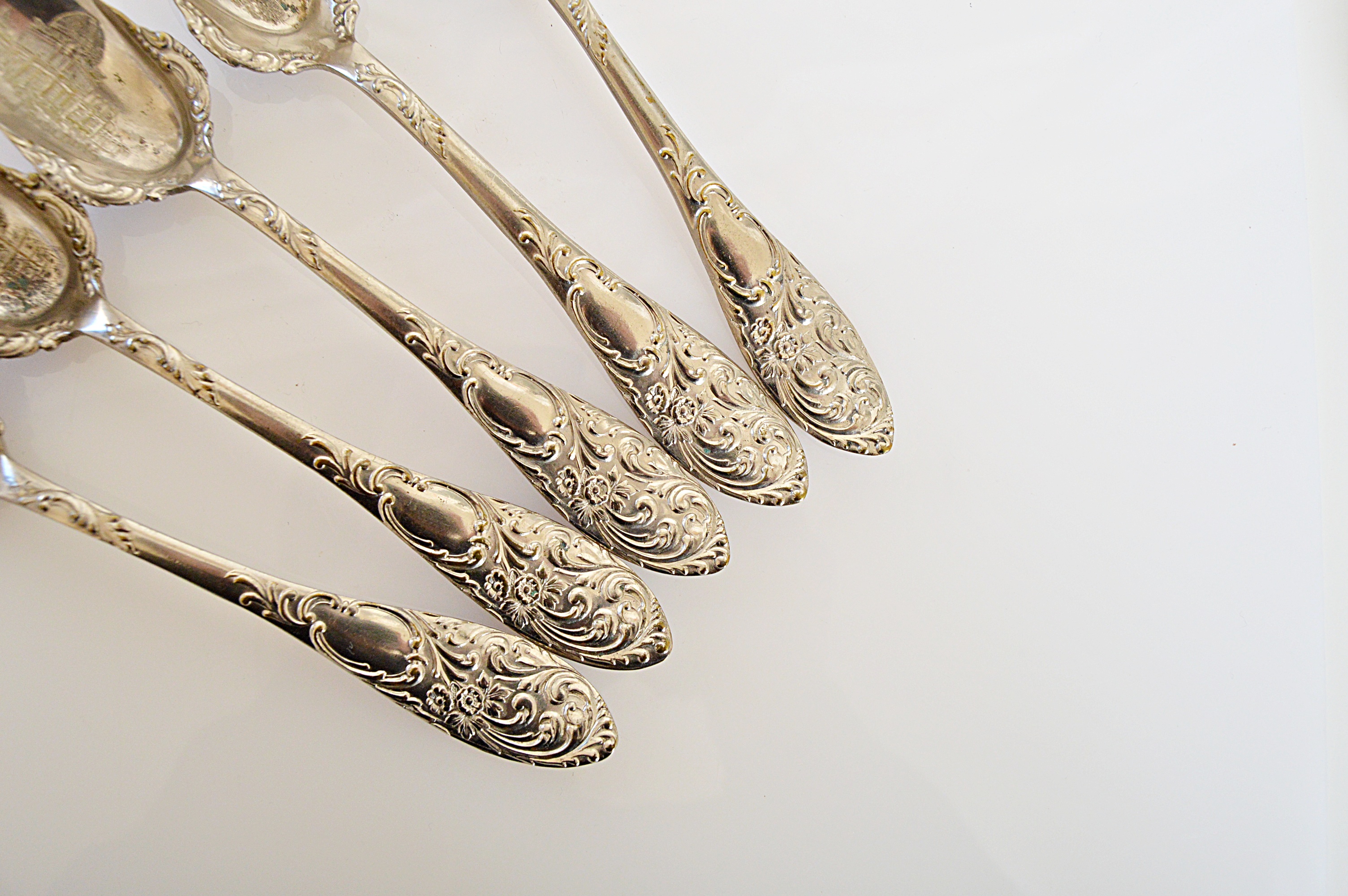 Set of 1893 Chicago World's Fair Souvenir Spoons