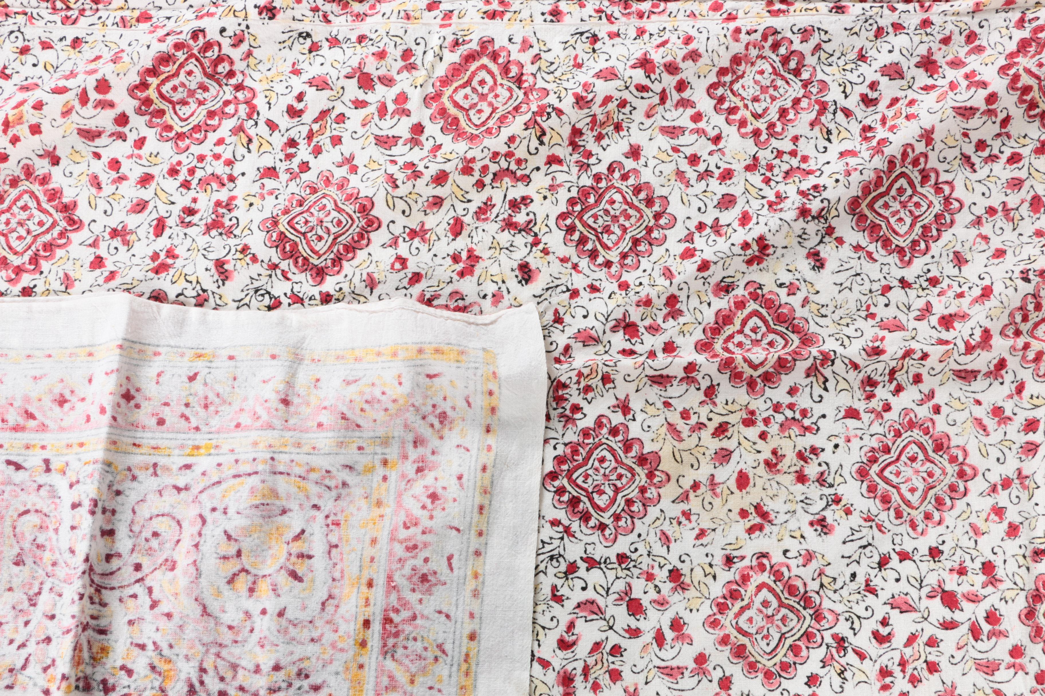 Paisley Print Bed Spread and Silky Cover