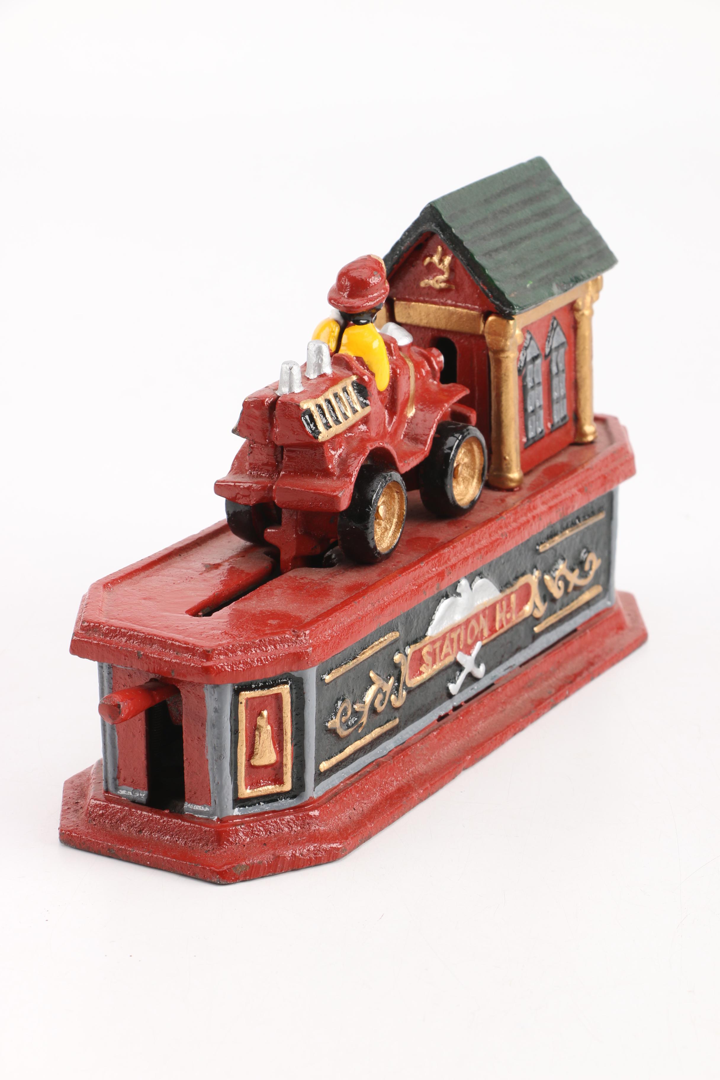 Vintage Cast Iron Fire Engine Mechanical Bank