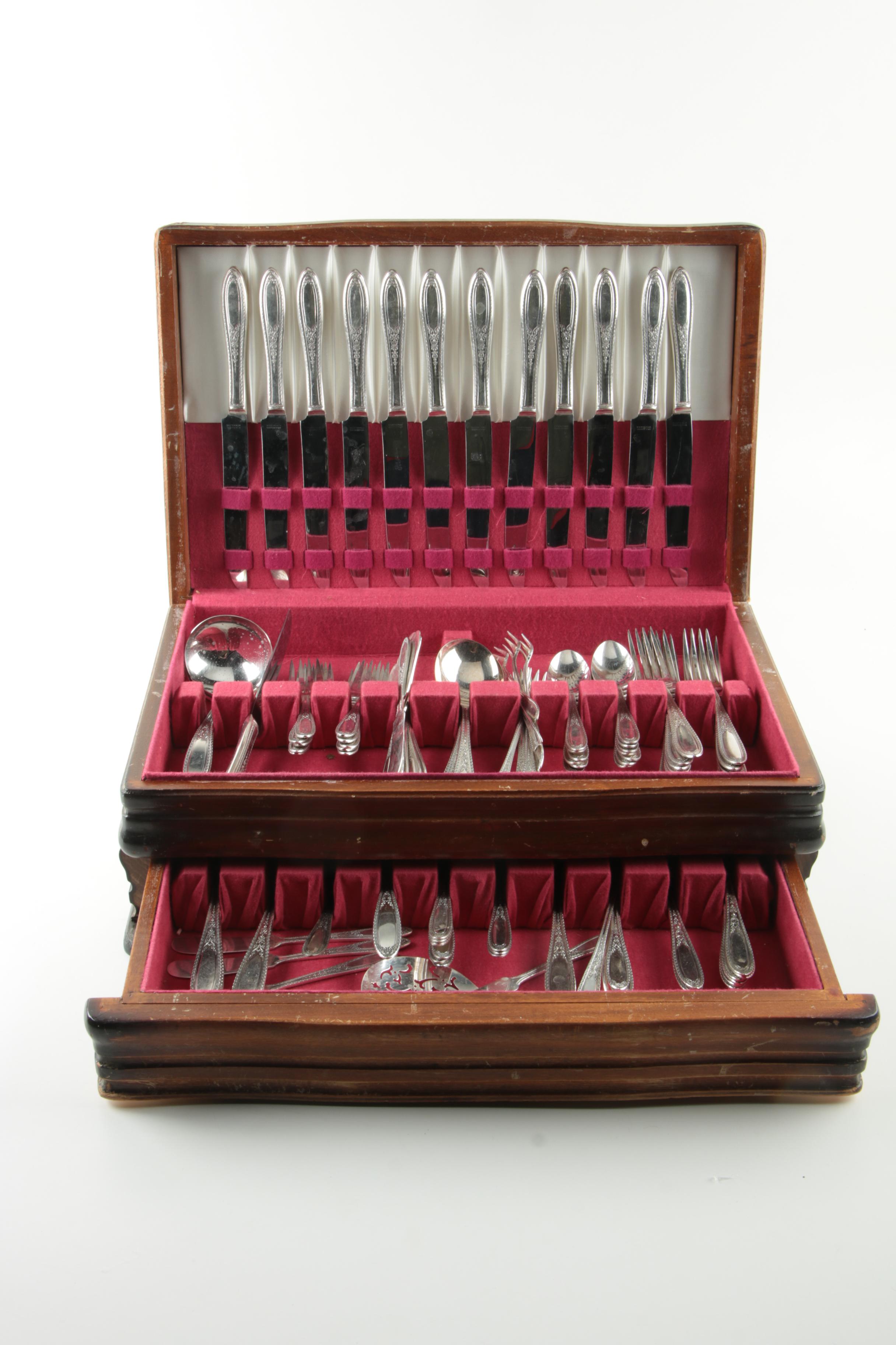 Wm A. Rogers "Ramona/Brentwood/Lakewood" Silver-Plated Flatware Set