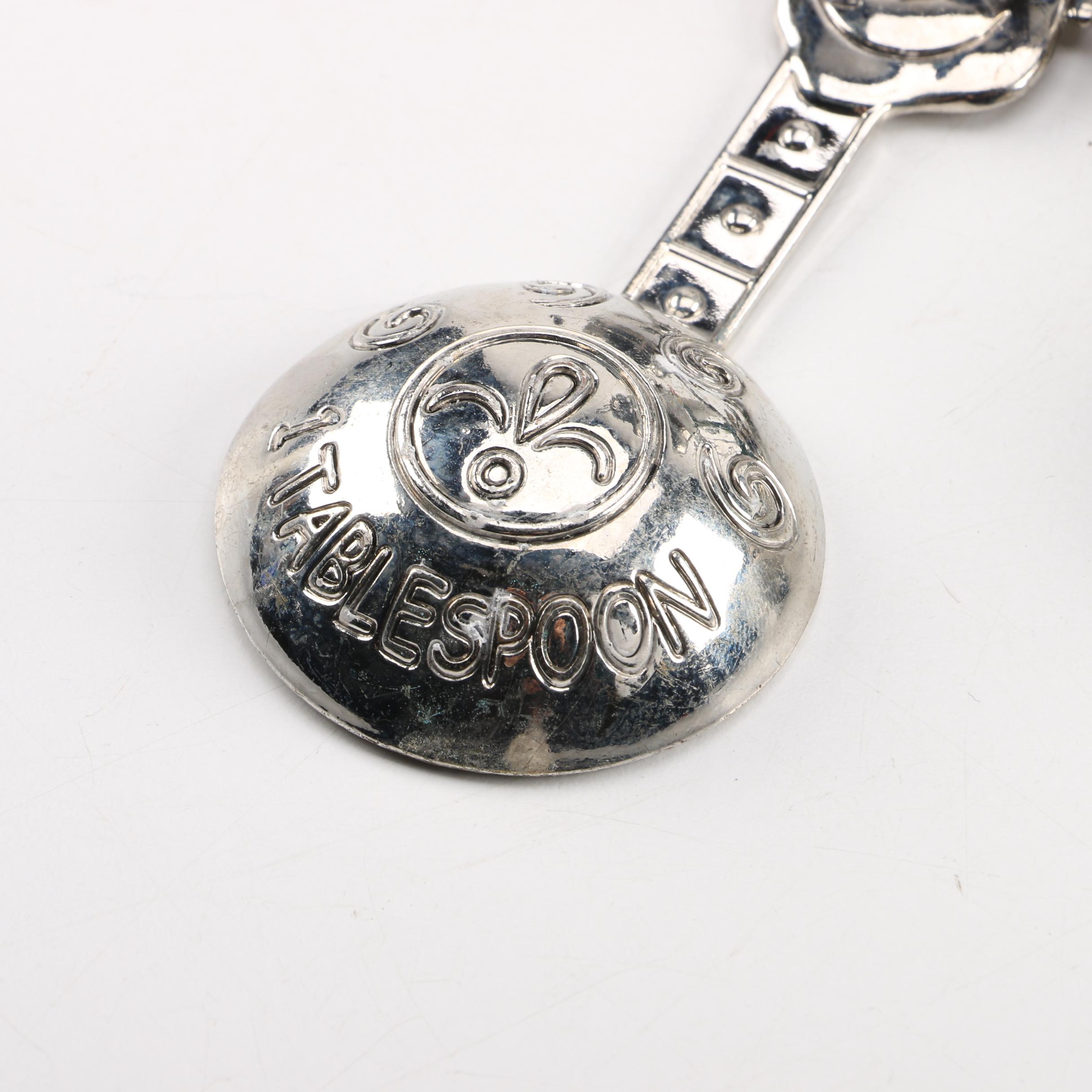 Juicing and Straining Materials