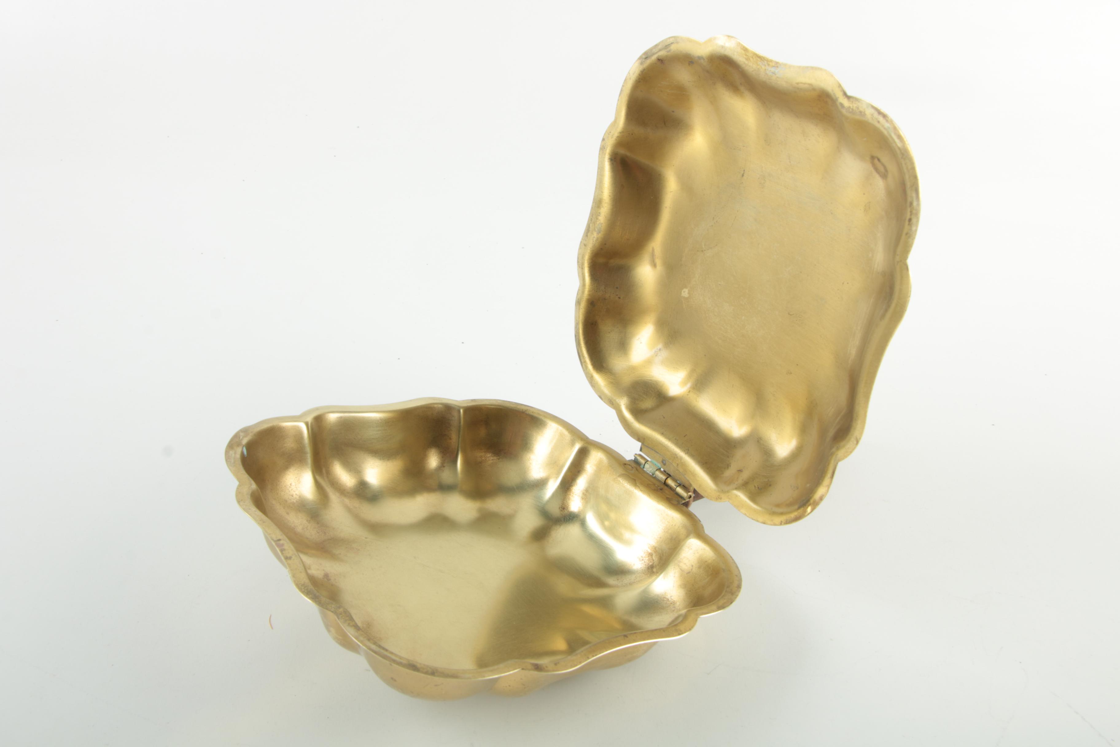 Vintage Earl of Shelburne Brass Silent Butler