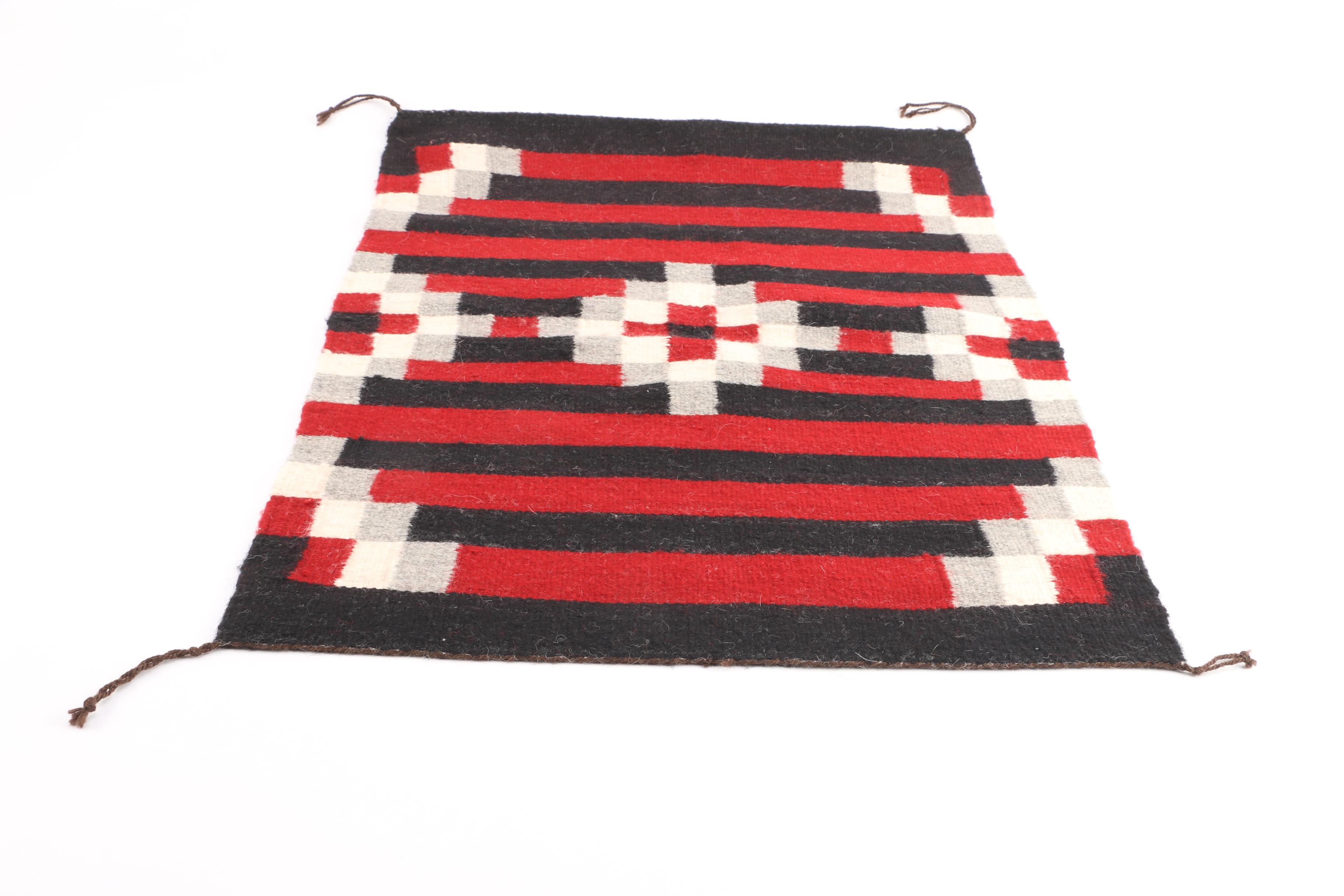 Handwoven Mexican Wool Accent Rug, Navajo Pattern
