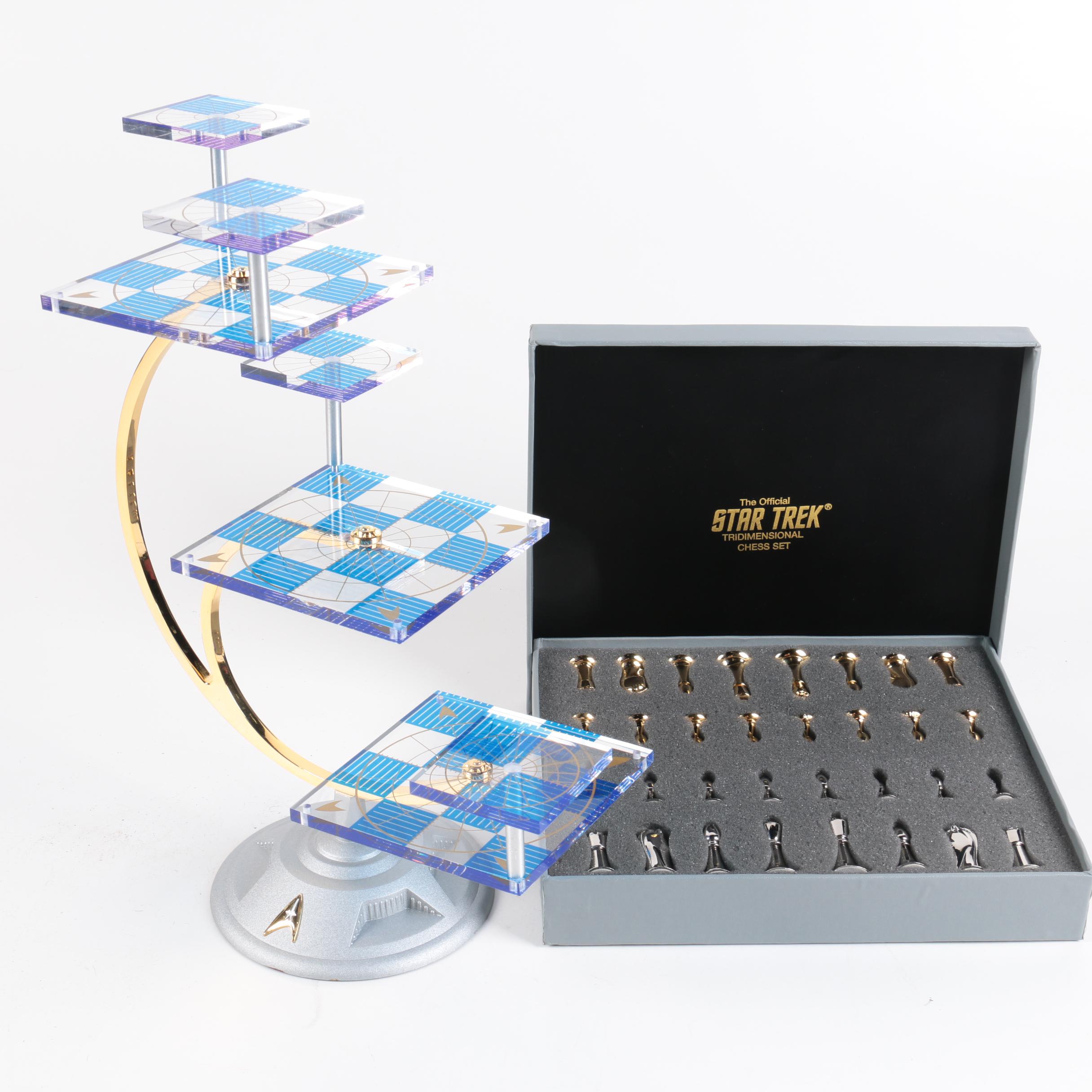Franklin Mint Official Star Trek Tridimensional Chess Set
