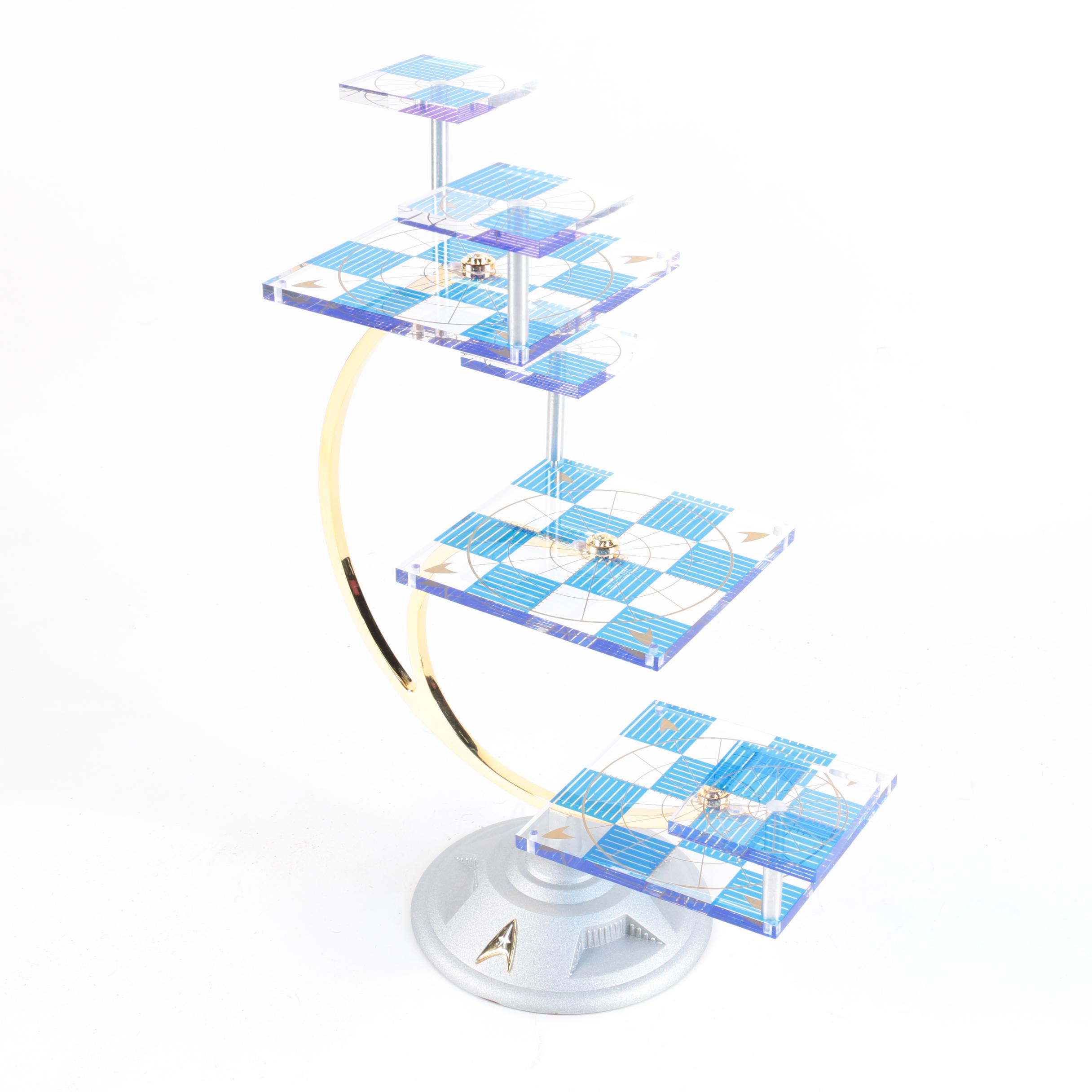 Franklin Mint Official Star Trek Tridimensional Chess Set