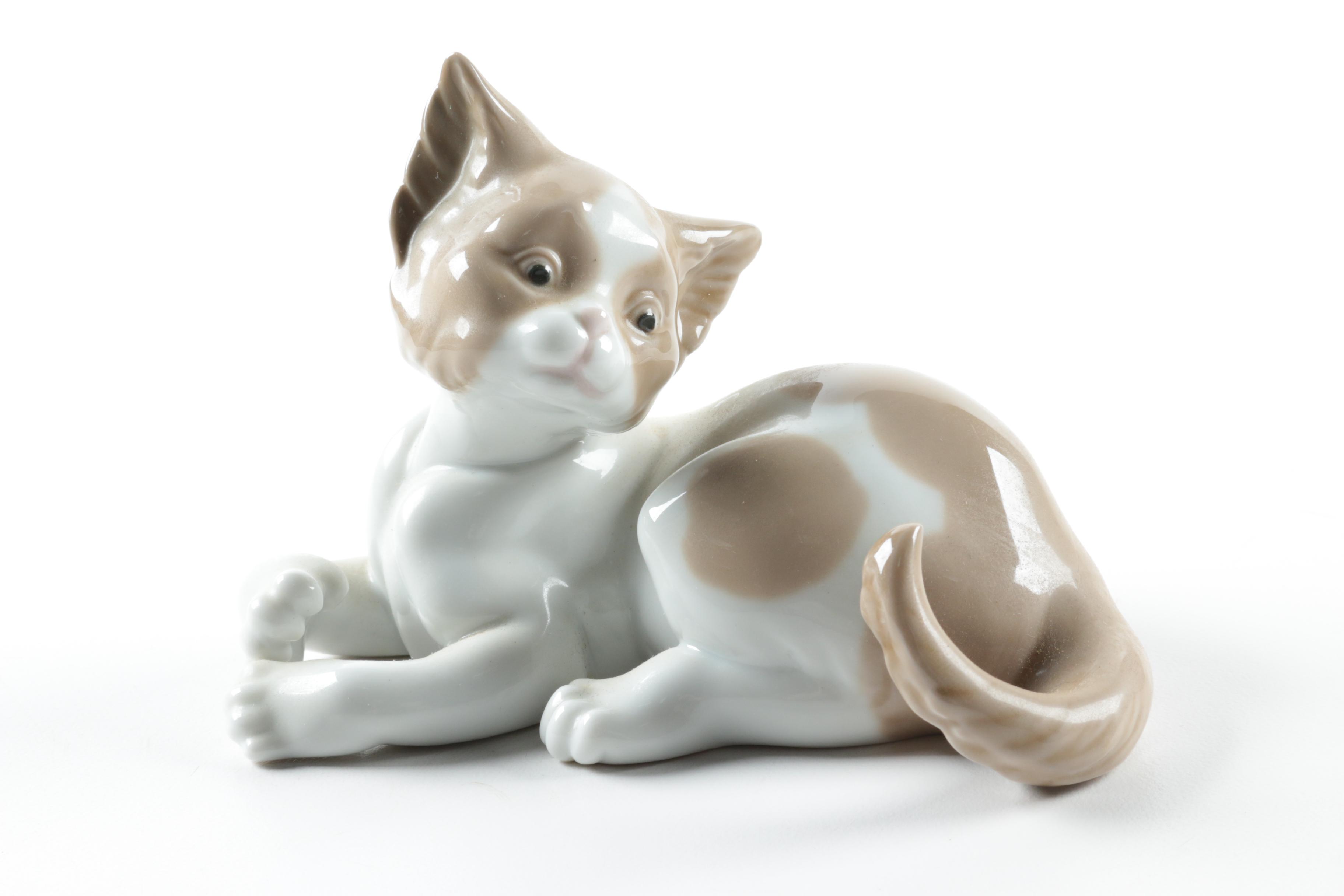 Lladró "Feed Me" and "Surprised Cat" Porcelain Cat Figurines