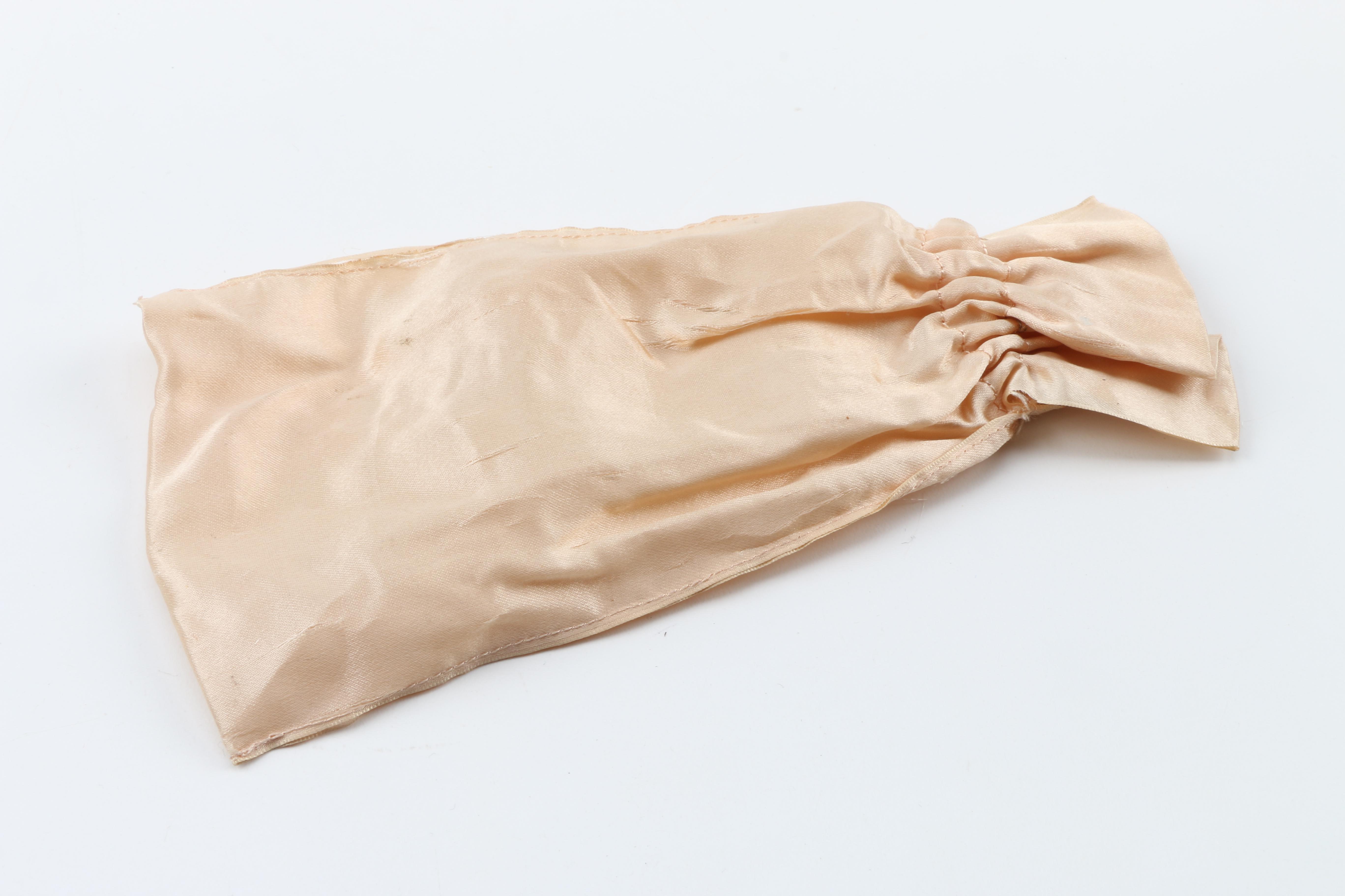 Knickerbocker Silver Co. Silver Plate Vanity Mug and Other Tableware