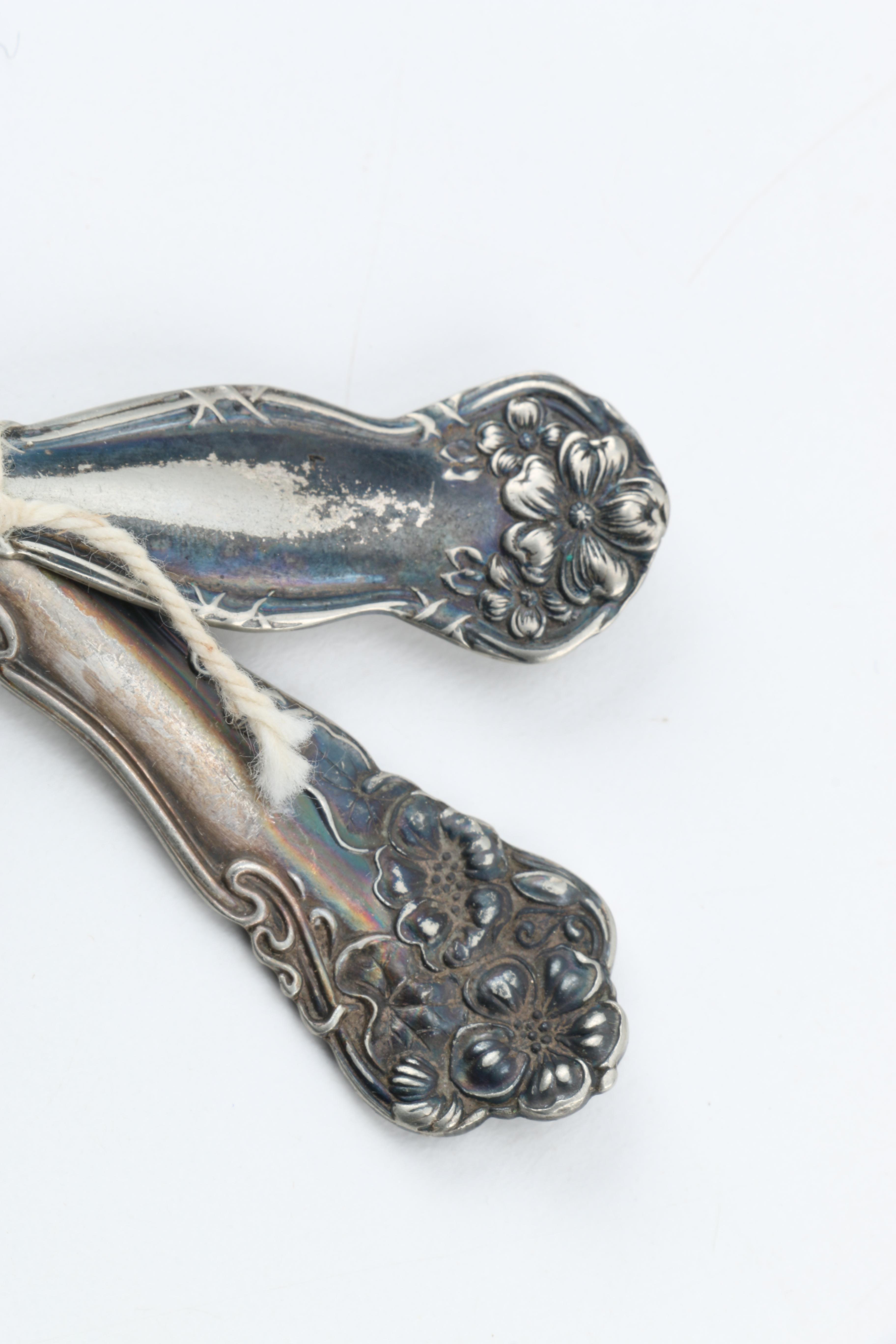 Knickerbocker Silver Co. Silver Plate Vanity Mug and Other Tableware