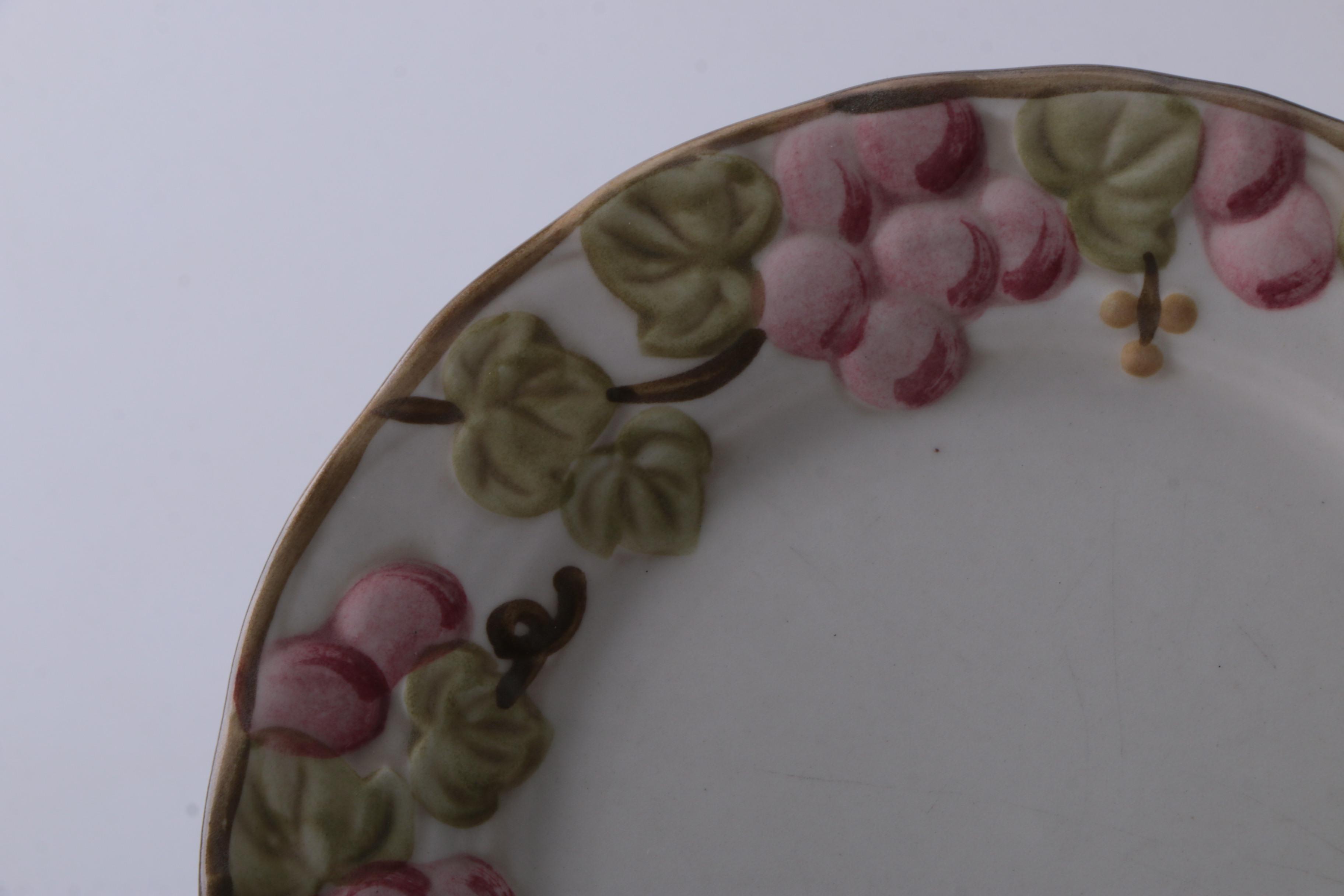 Metlox "Sculptured Grape" Salad and Bread and Butter Plates