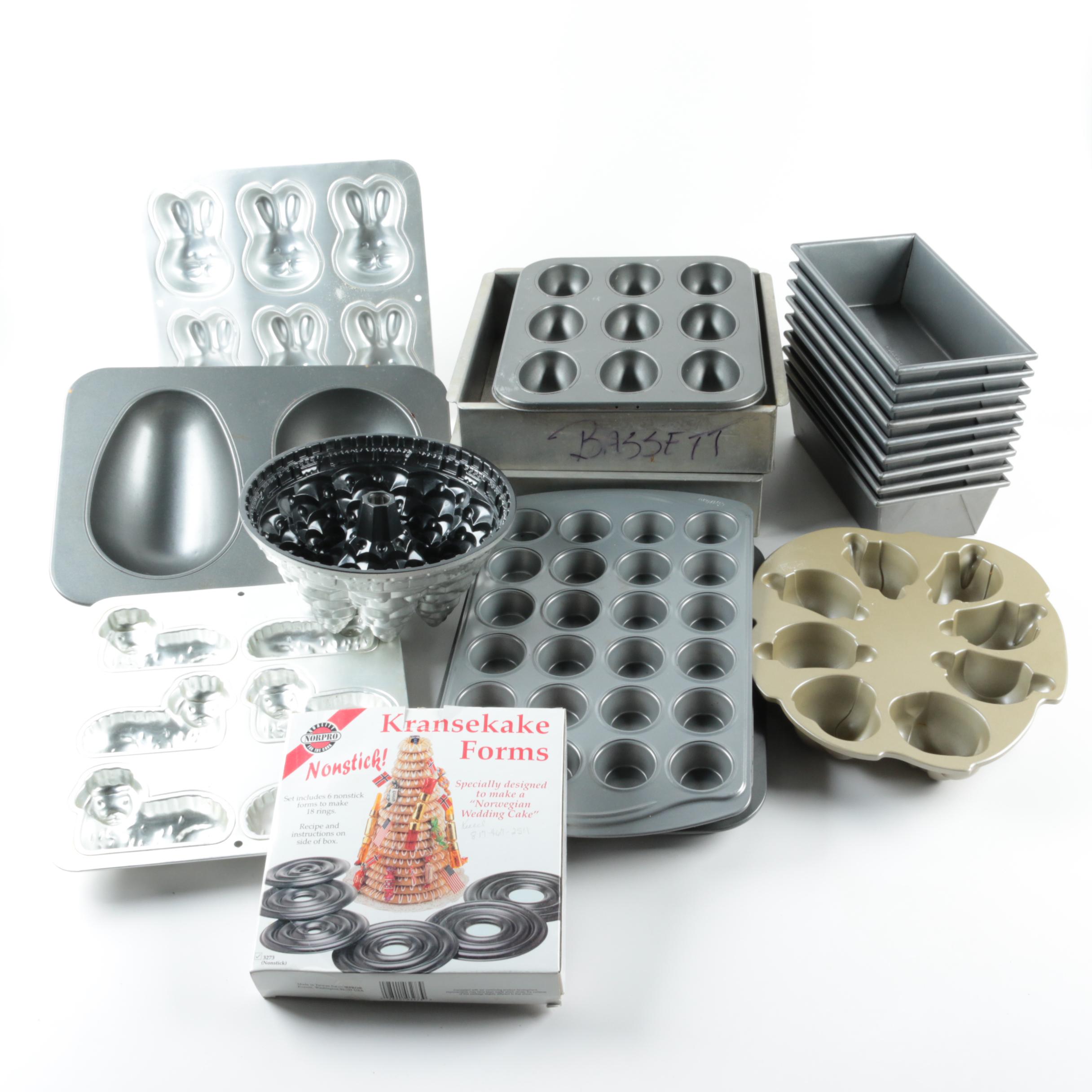 Assortment of Bakeware and Cake Pans