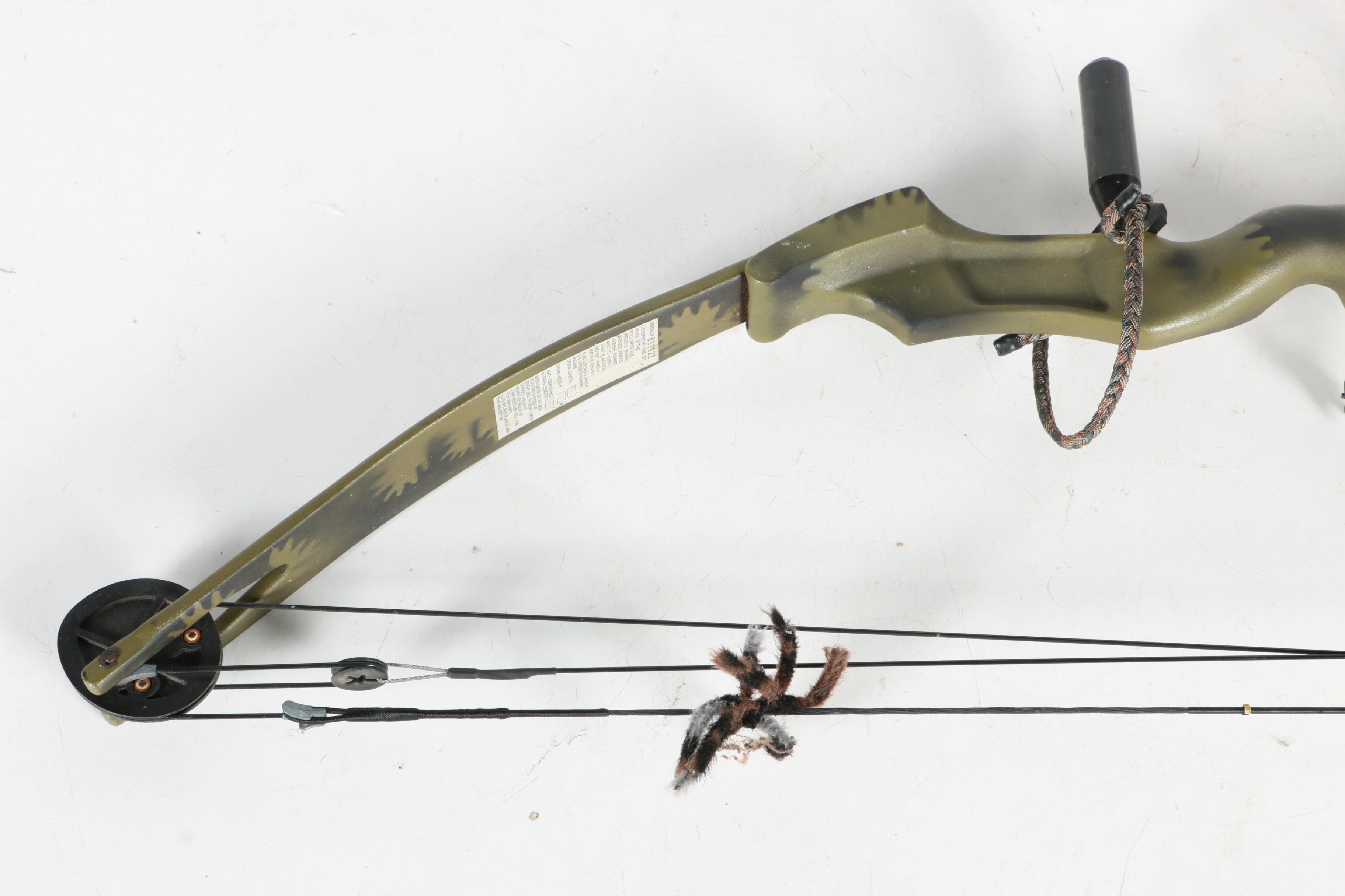 Bear "Whitetail II" Compound Bow With Case