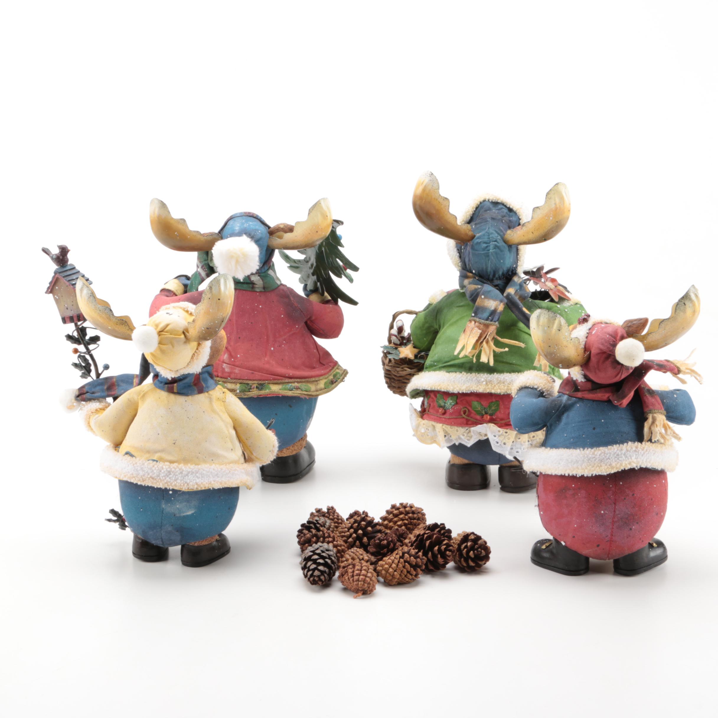 Grandeur Noel 2003 Christmas Moose Family Set