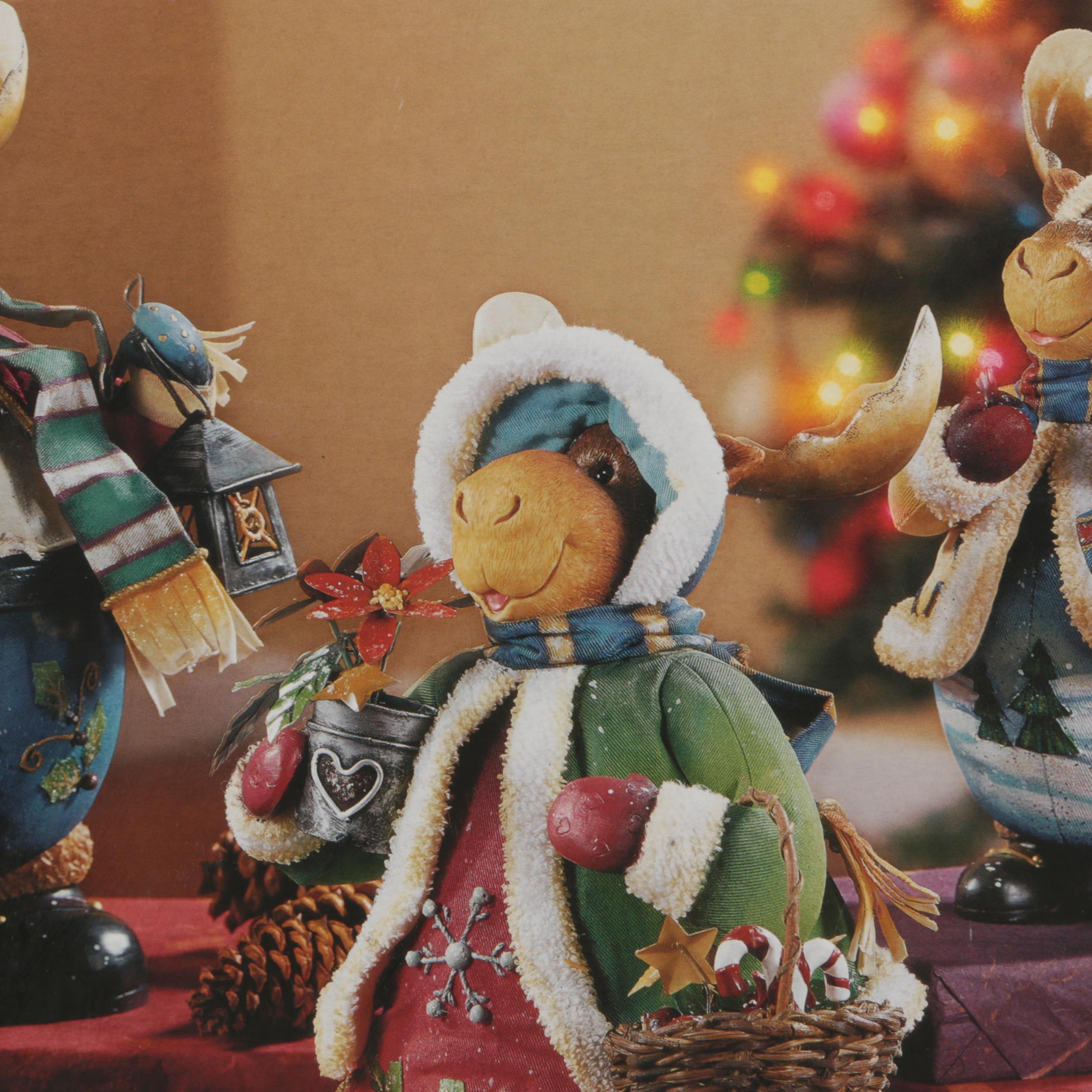 Grandeur Noel 2003 Christmas Moose Family Set