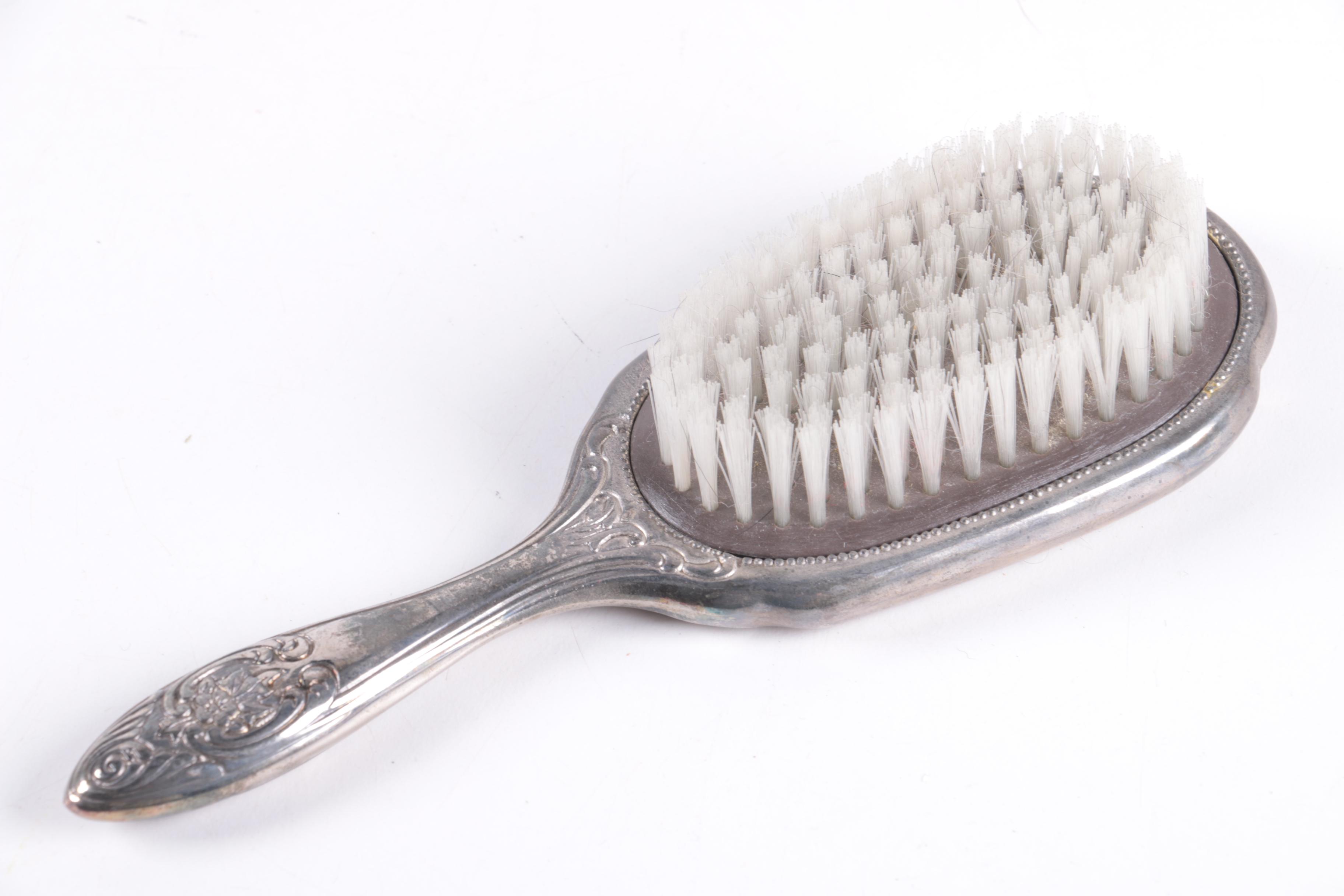 Scroll Motif Silver Tone Metal Vanity Accessories