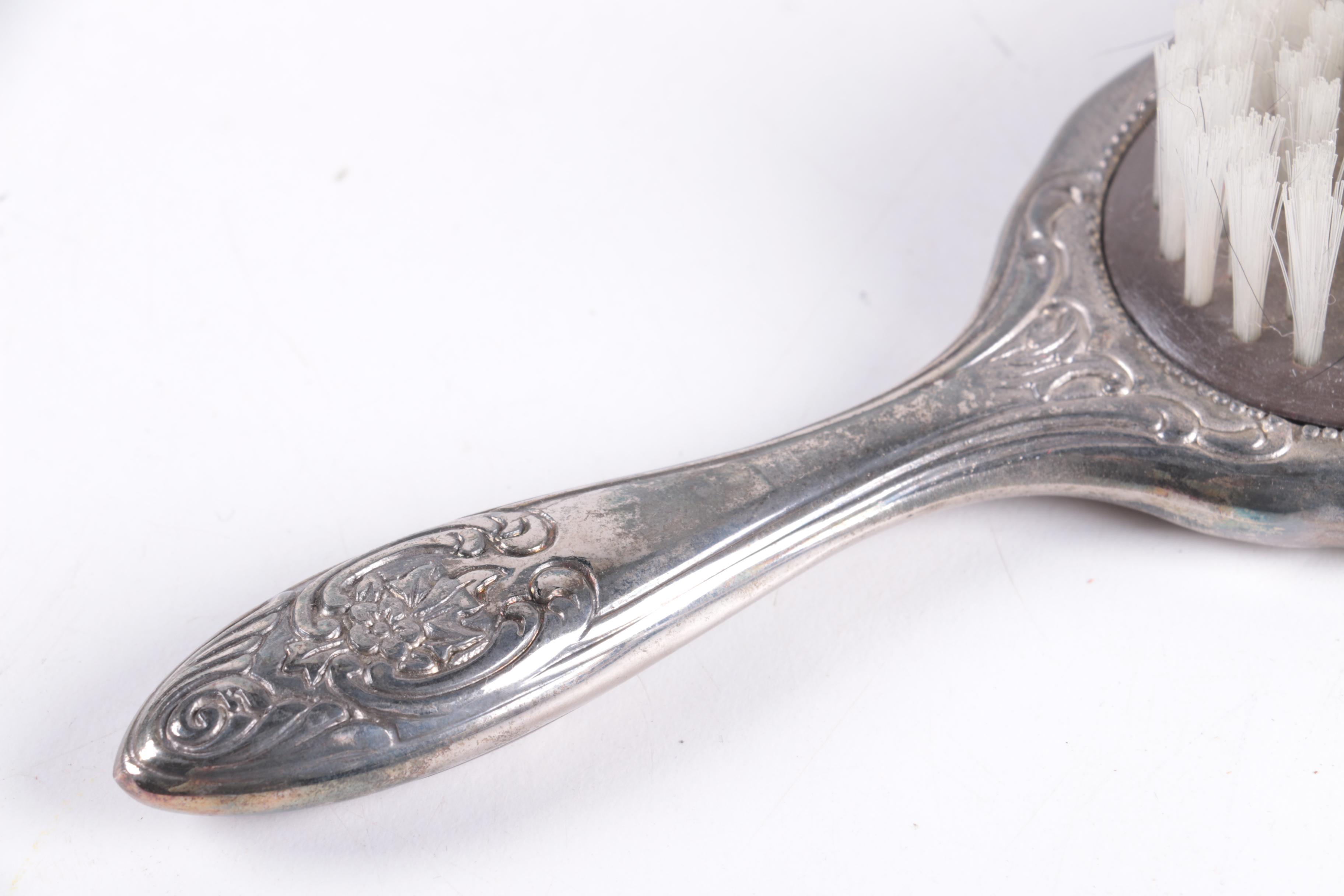 Scroll Motif Silver Tone Metal Vanity Accessories