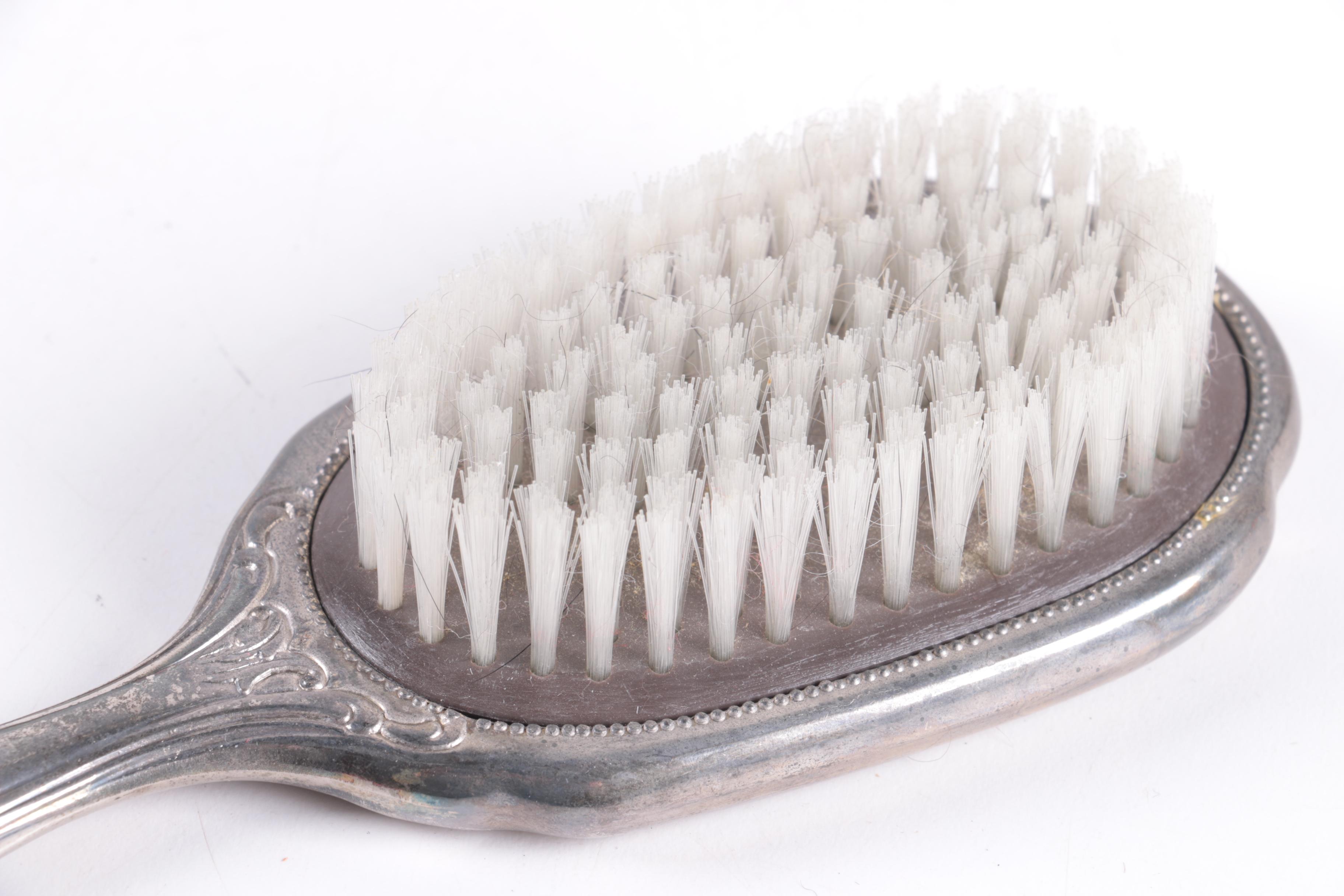 Scroll Motif Silver Tone Metal Vanity Accessories