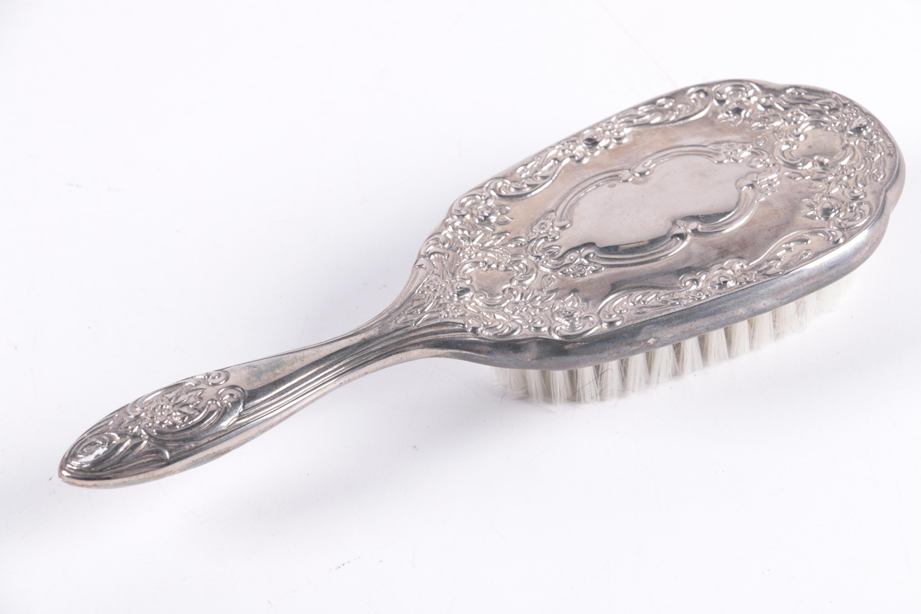 Scroll Motif Silver Tone Metal Vanity Accessories