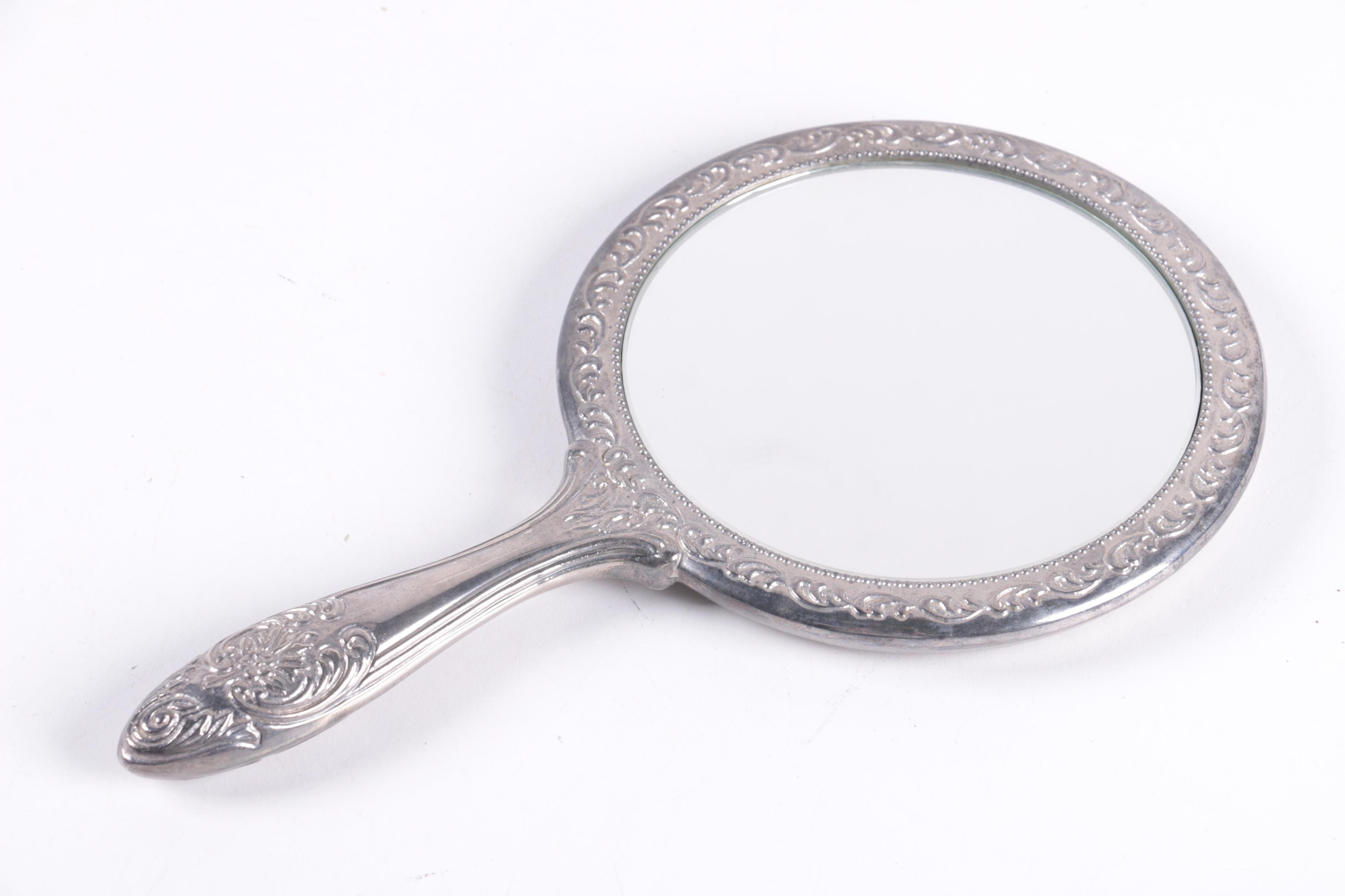 Scroll Motif Silver Tone Metal Vanity Accessories