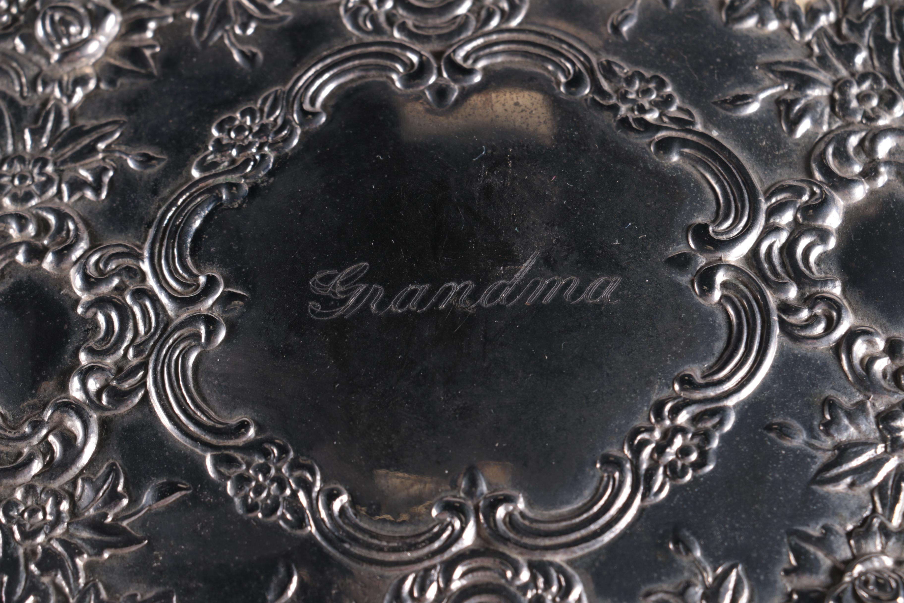 Scroll Motif Silver Tone Metal Vanity Accessories