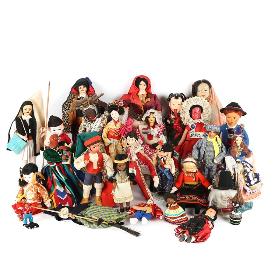 Collection of Foreign Dolls