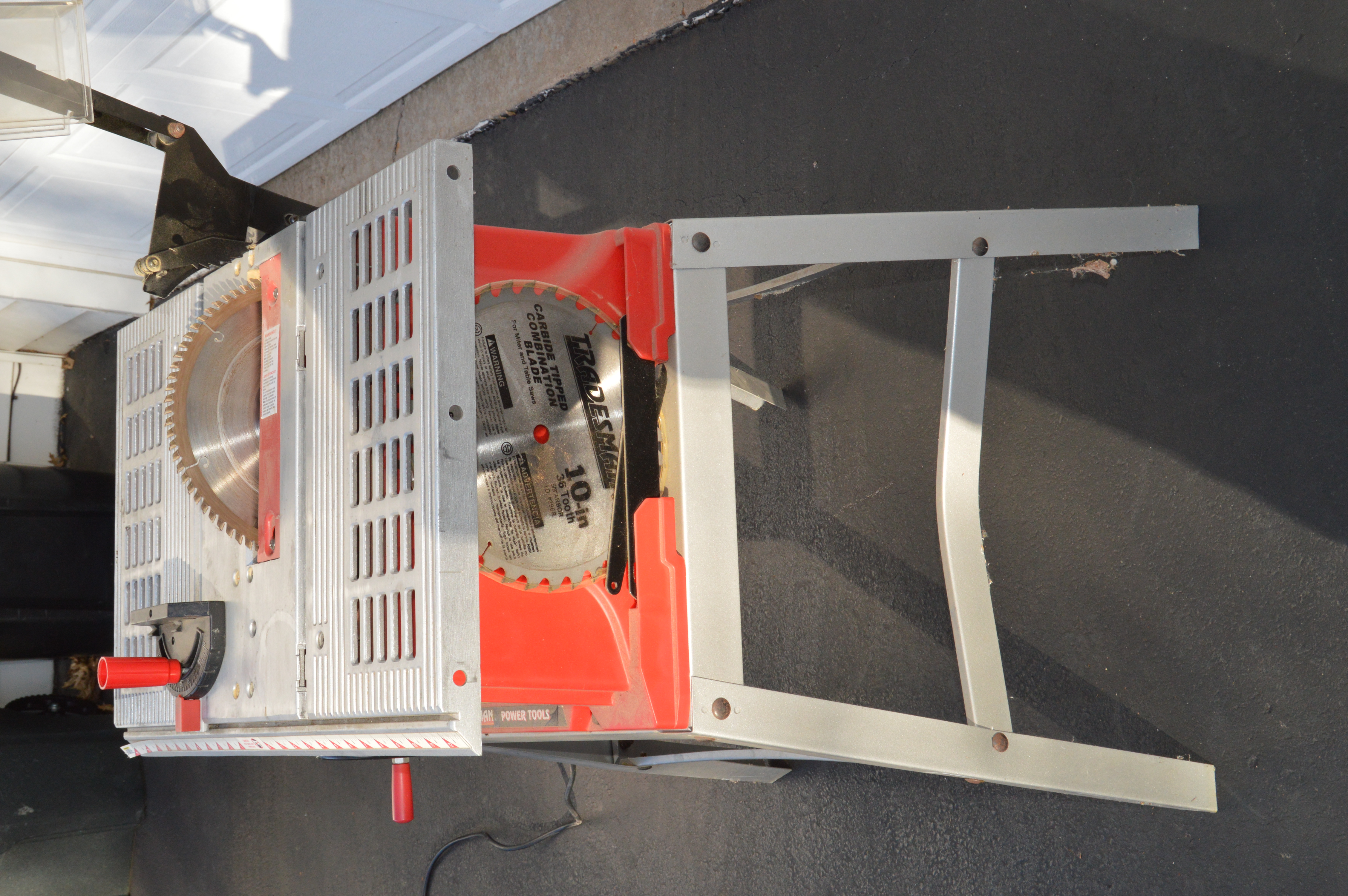 Tradesman 10" Bench Table Saw