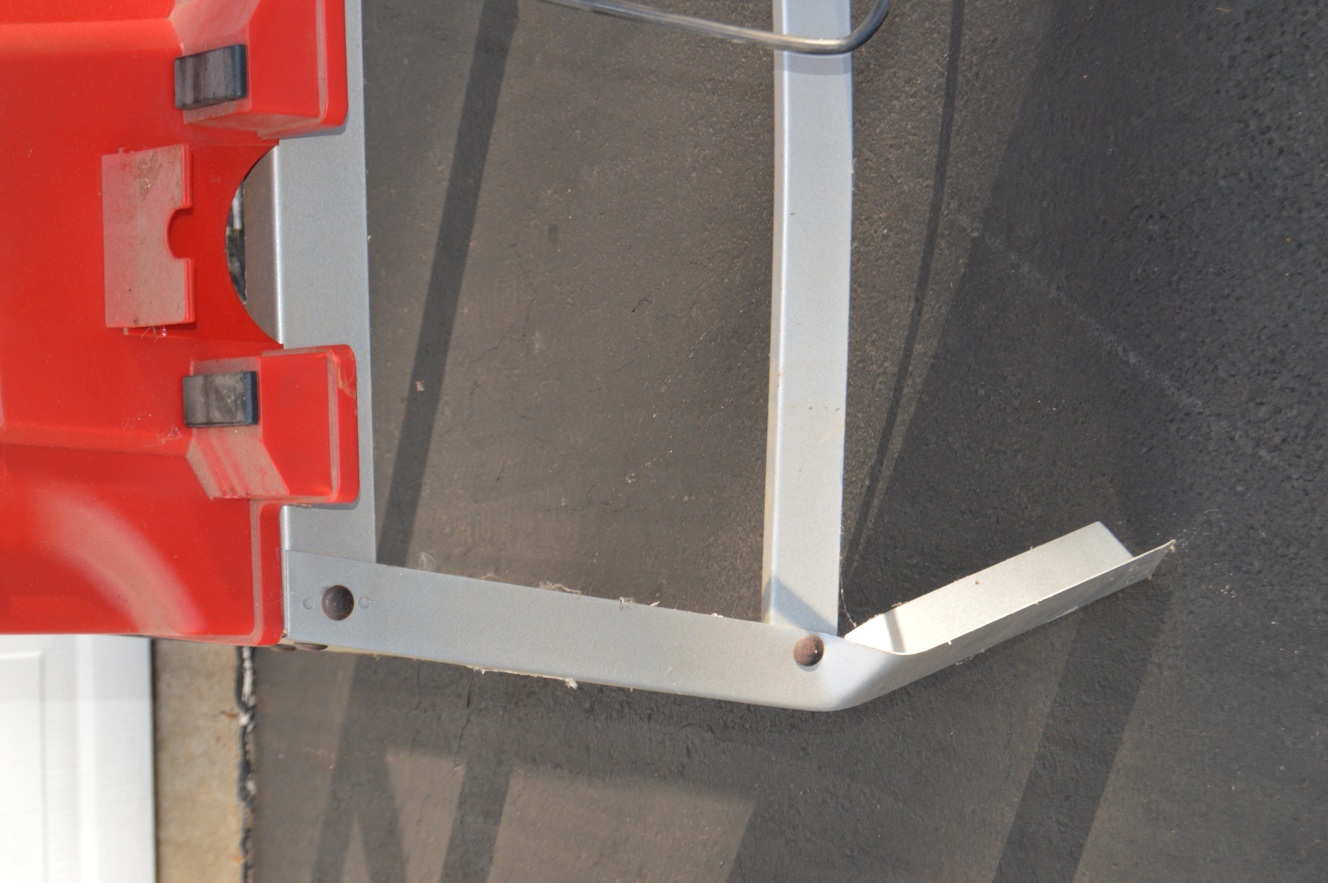 Tradesman 10" Bench Table Saw