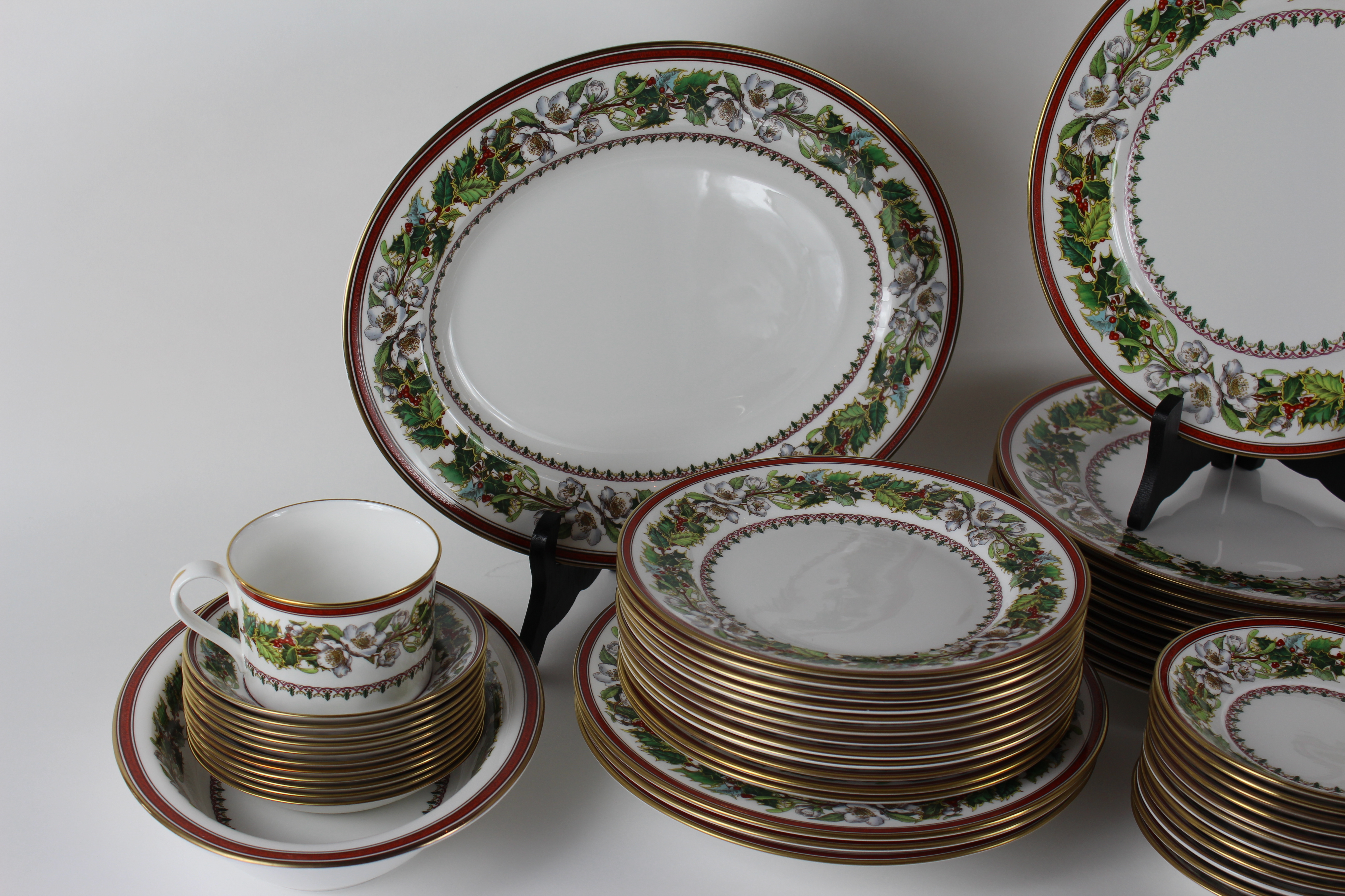 Spode "Christmas Rose" Fine Bone China